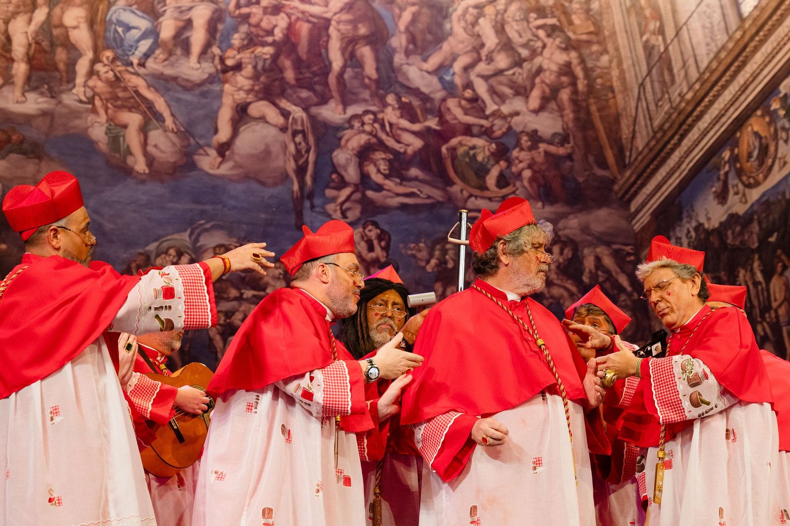 Búscate entre las mejores imágenes de la sexta sesión de cuartos de final del COAC 2026