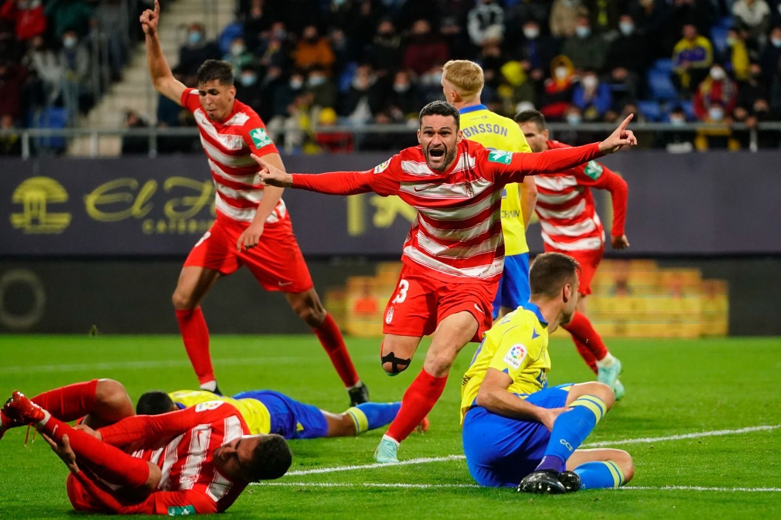 Jorge Molina grita el gol del empate en Cádiz