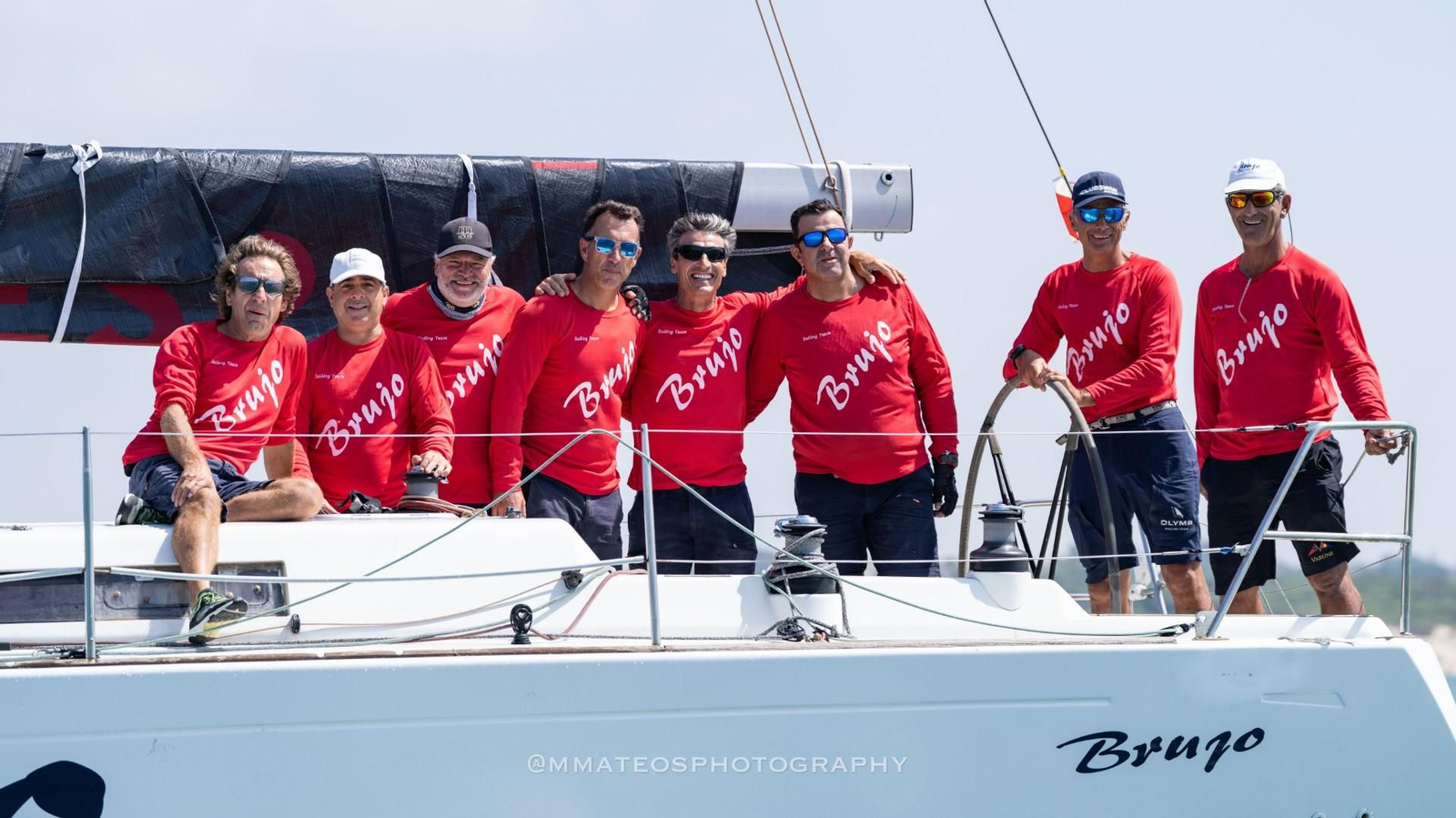 El 'Brujo', cuya tripulación está de enhorabuena.