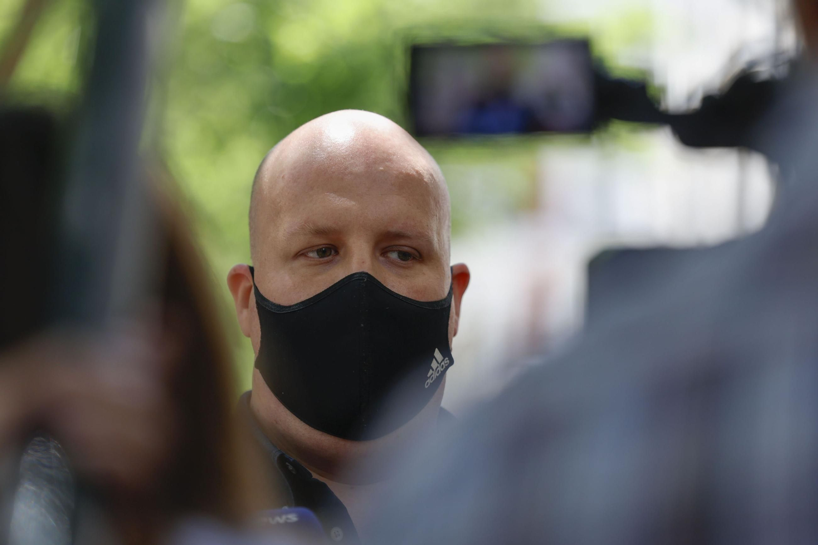 Romillo atiende a la prensa tras testificar ante el Tribunal Supremo.