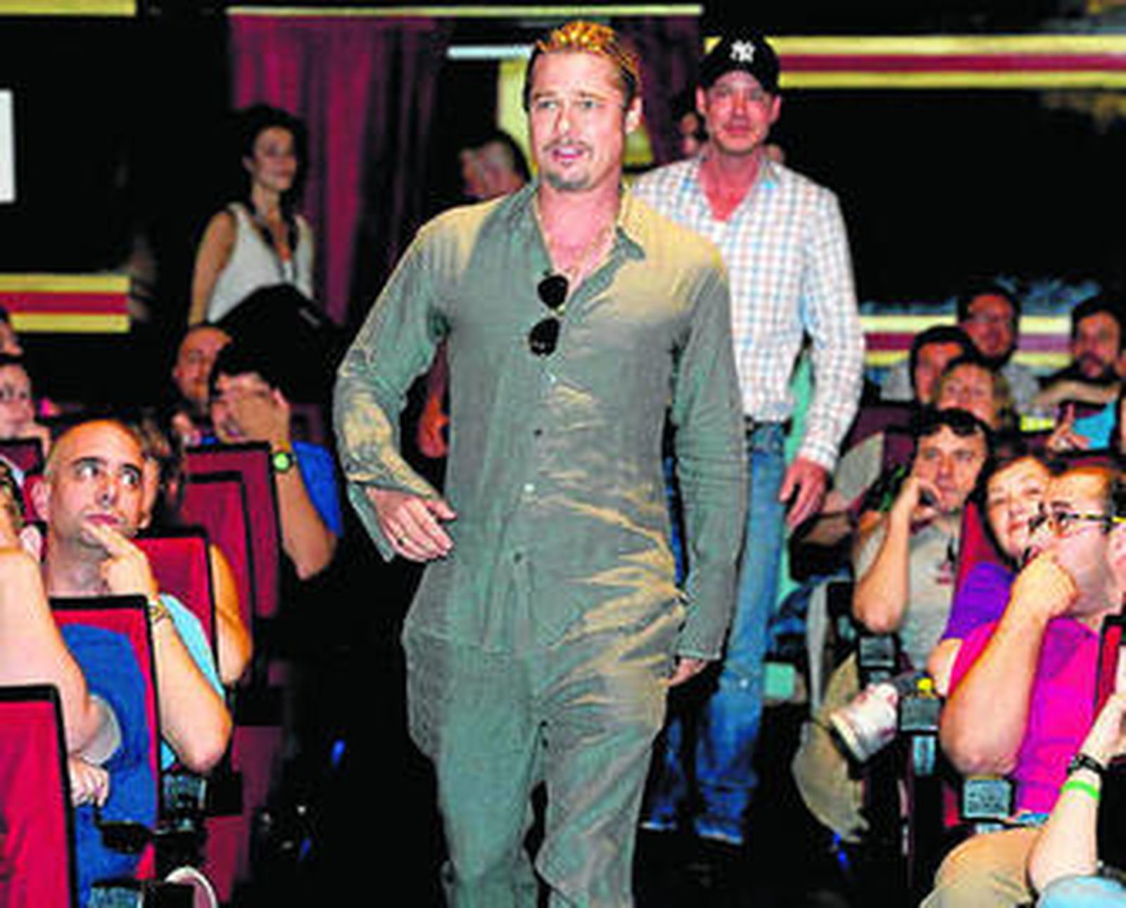Brad Pitt da una sorpresa a sus fans madrileños