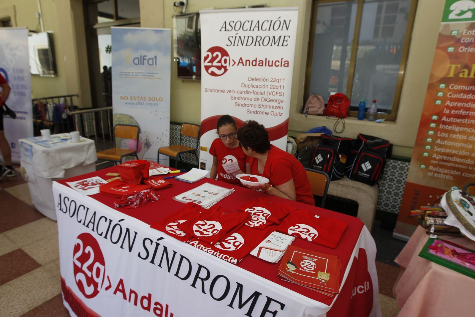 Fotogalería carrera atletismo popular enfermedades poco frecuentes. La Salle Almería
