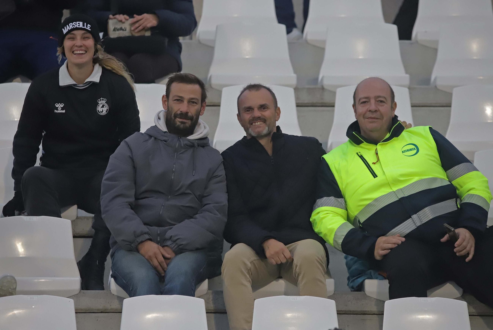 Búscate en el Ciudad de La Línea durante el Balona - Dos Hermanas de Tercera Federación