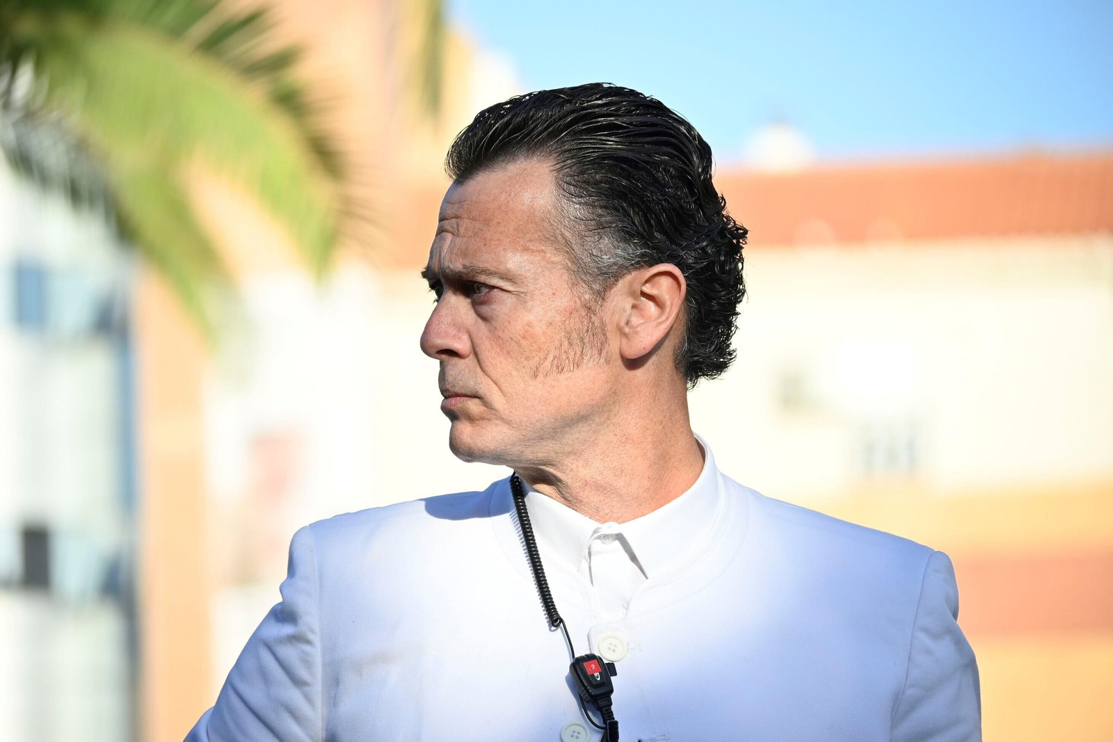 Imágenes de los peregrinos de la Hermandad de Emigrantes en su salida por las calles de Huelva