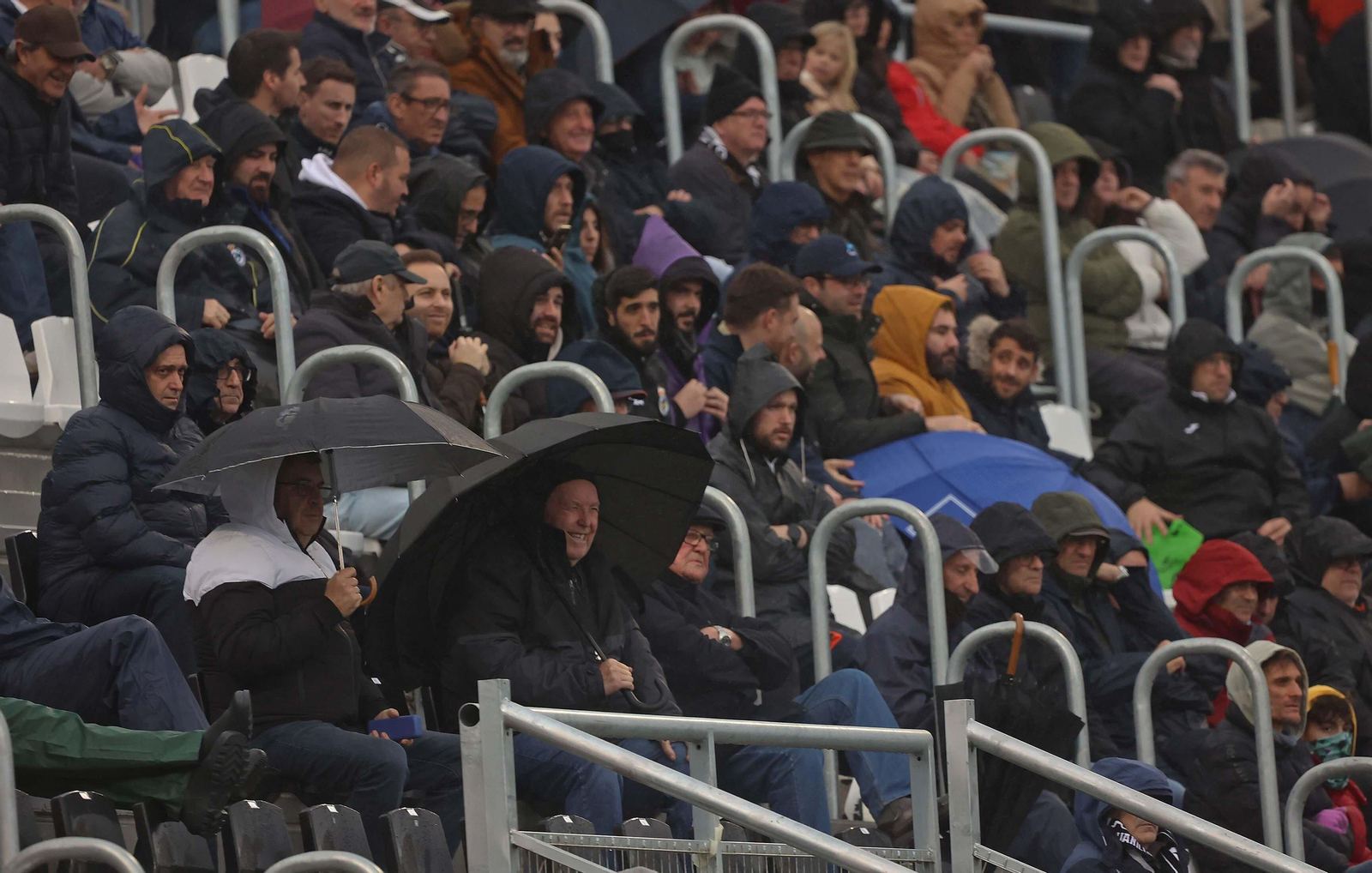 Búscate en el Ciudad de La Línea  durante el Balona-Manchego de Segunda RFEF