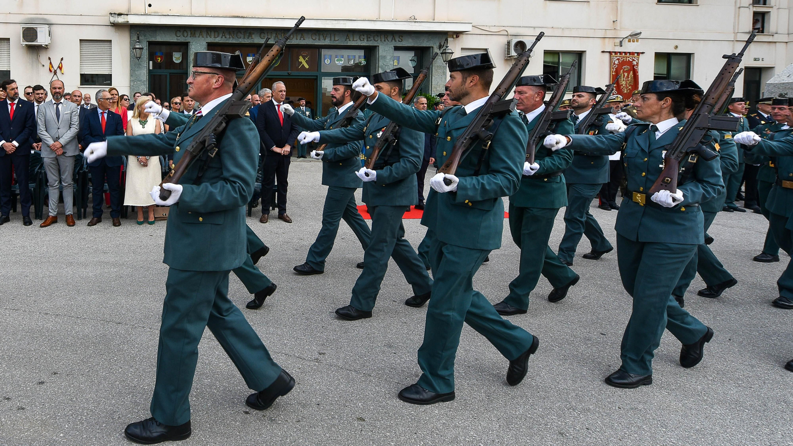 Fotos del acto por el 179 aniversario de la creación de la Guardia Civil en la Comandancia de Algeciras
