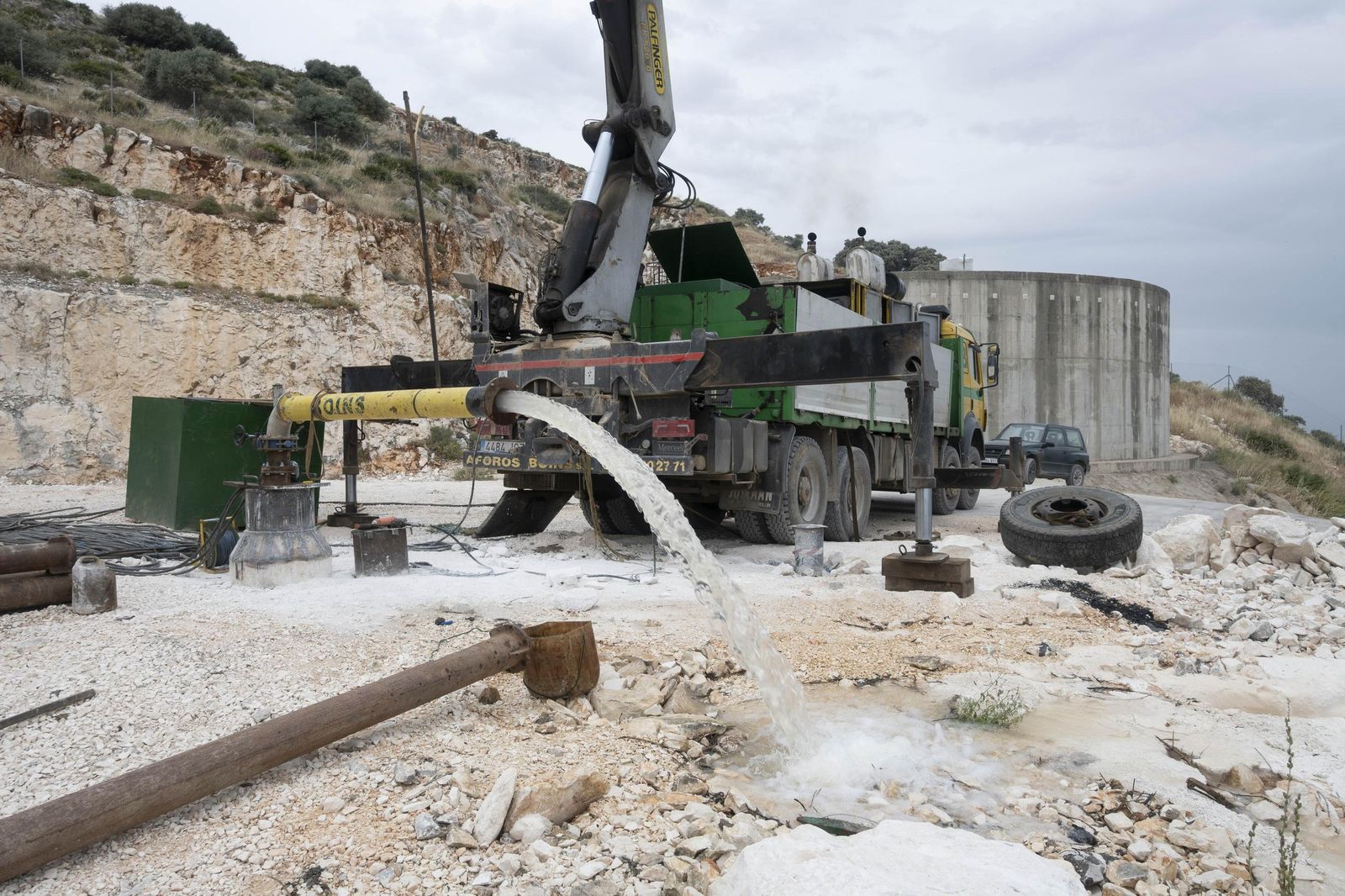 El nuevo pozo que suministra a Estepa.