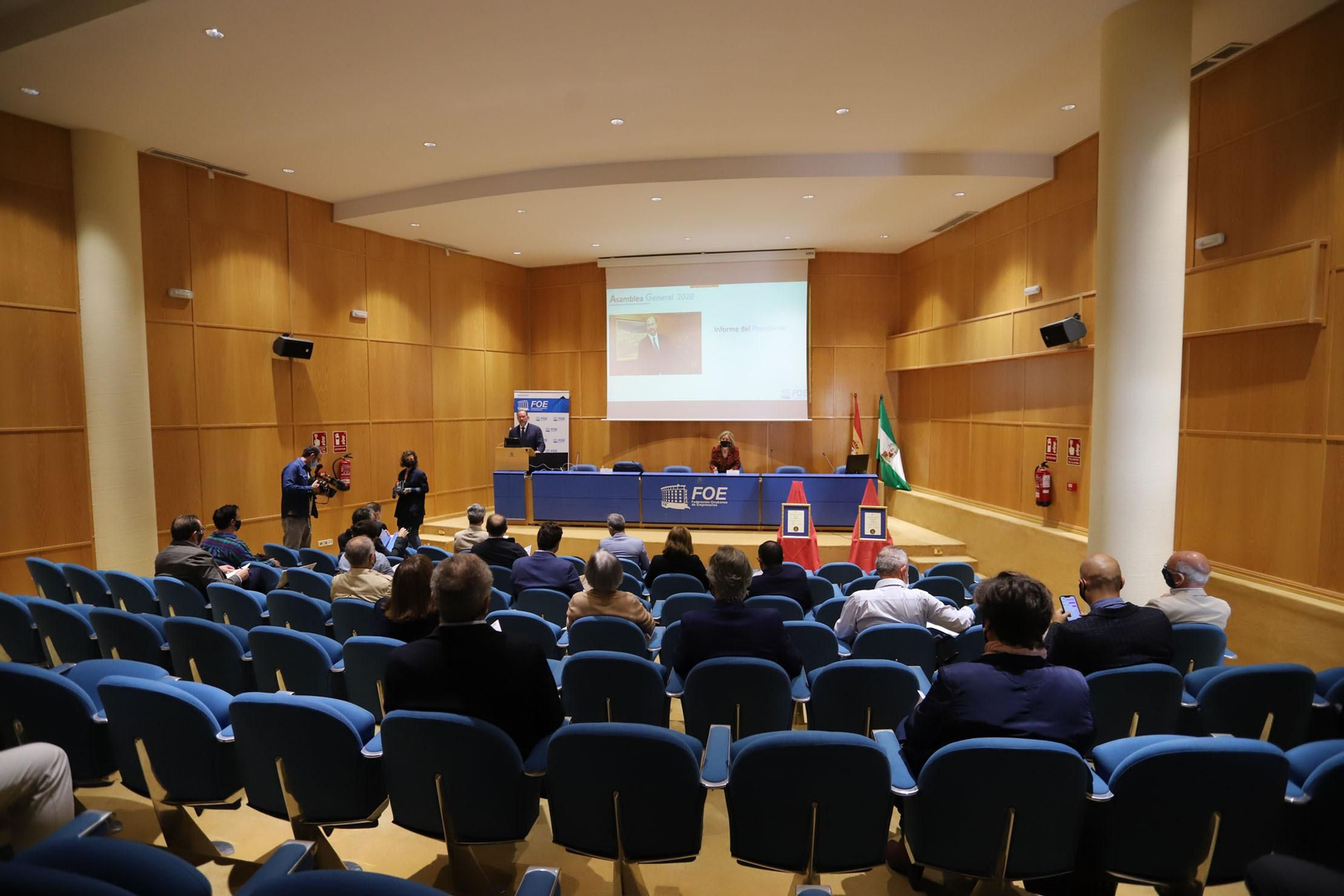 Imágenes de la asamblea general ordinaria en la FOE
