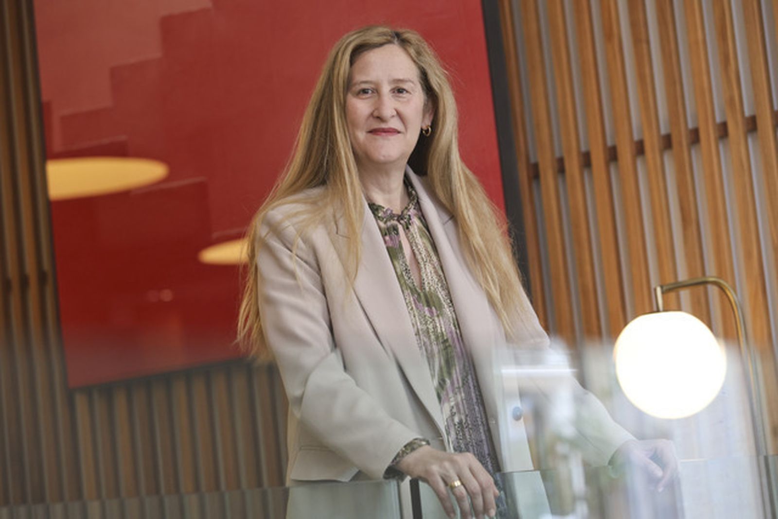 La escritora Luz Gabás, protagonista de Encuentros Planetarios