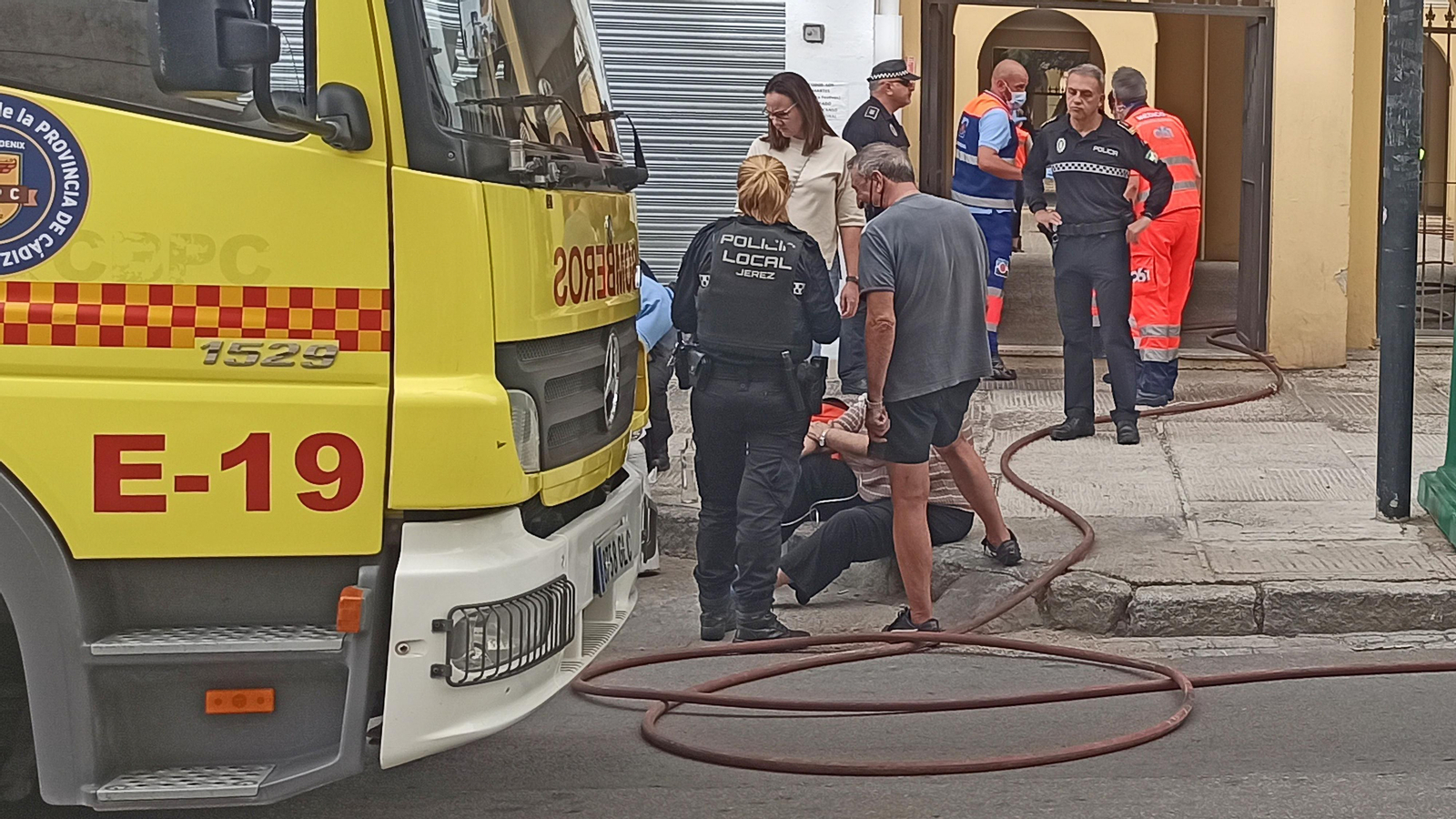 Incendio en una vivienda de calle Paul