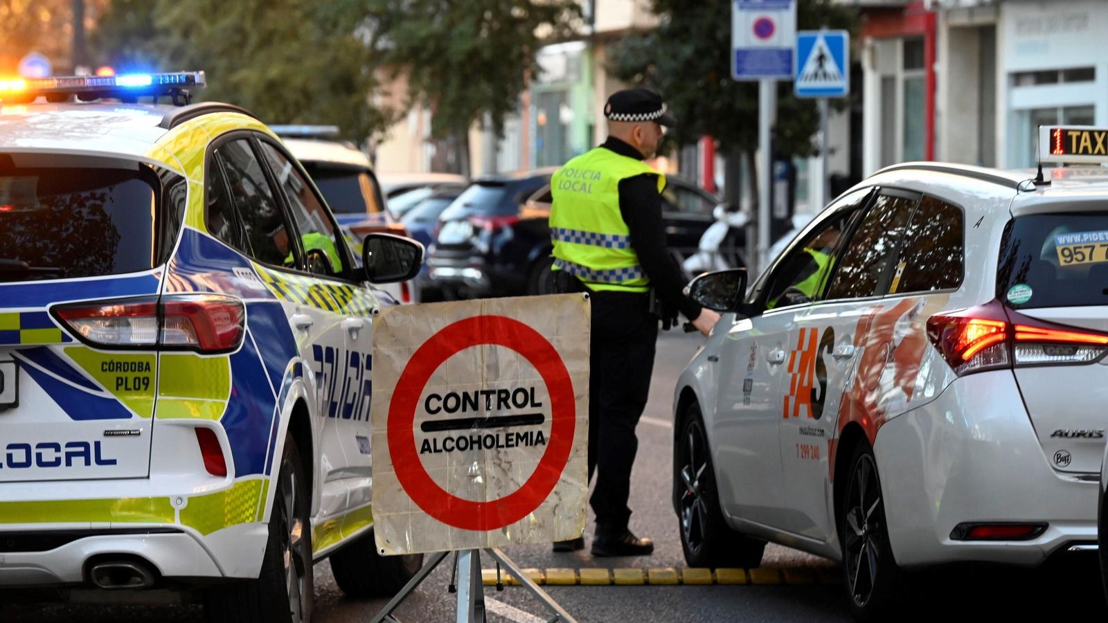 Un control de la Policía Local la Navidad de 2024.