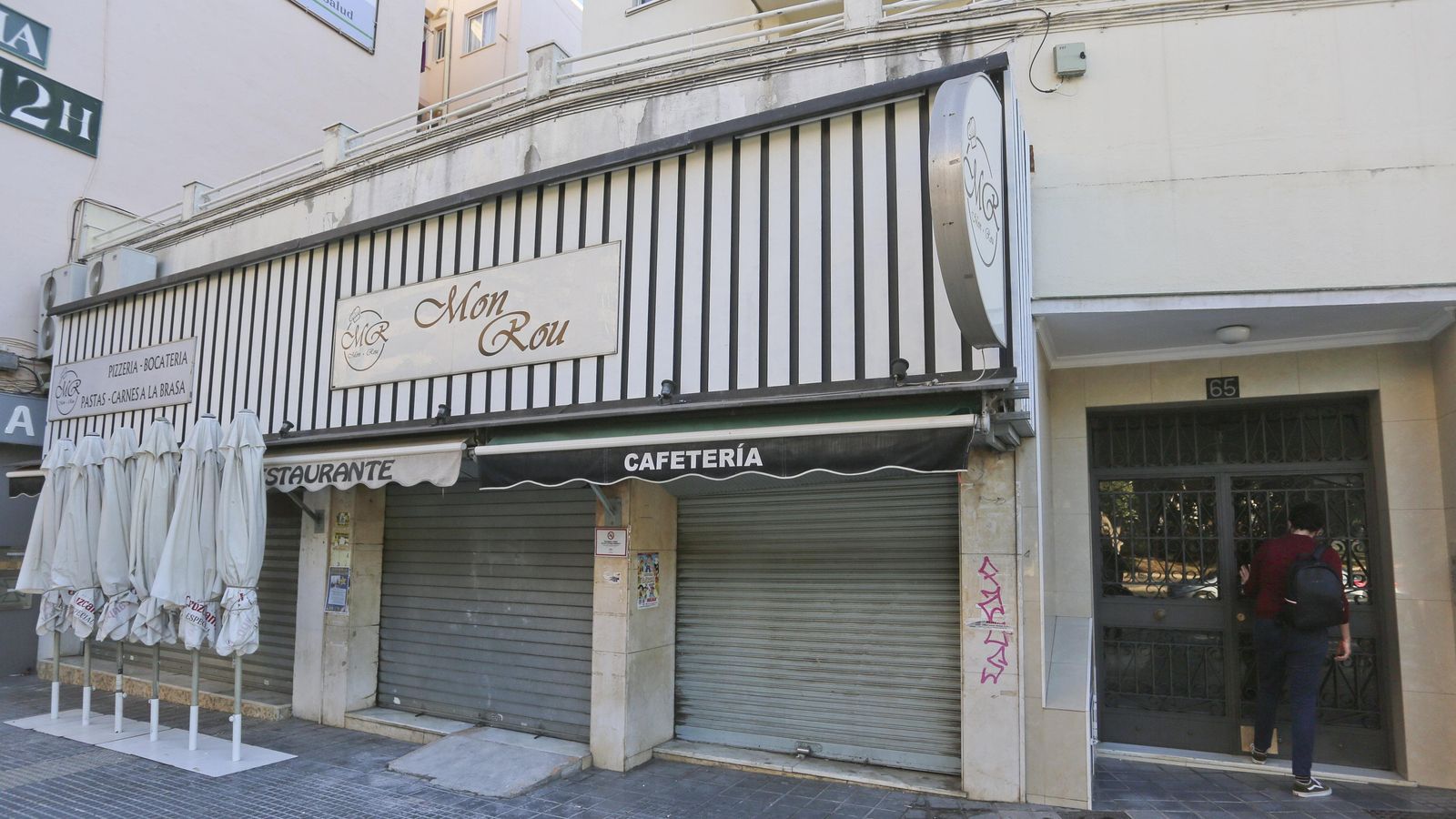 Local en el que va a abrir la pizzería bajo Carlos Haya, 65.