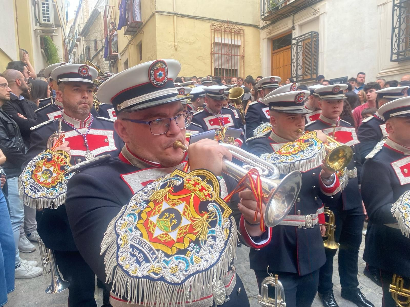 Tarde de Domingo de Ramos con cielos grises