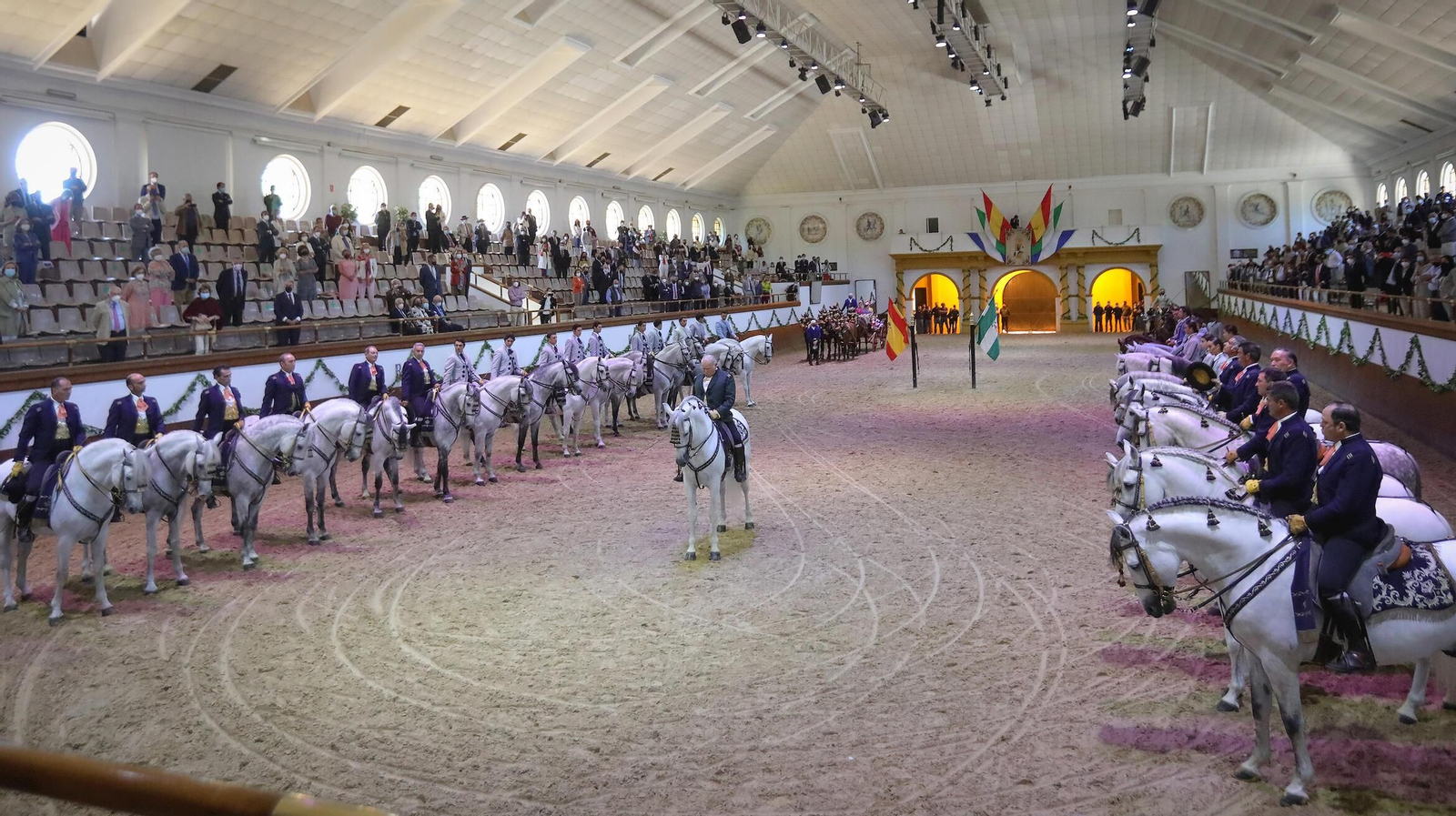 Así fue el homenaje a Álvaro Domecq en la Real Escuela Andaluza del Arte Ecuestre en Jerez