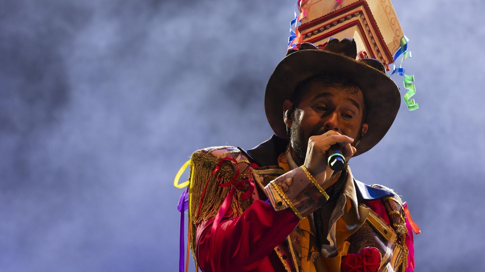 Las imágenes del pregón de Antoñito Molina en el carnaval de Cádiz 2025