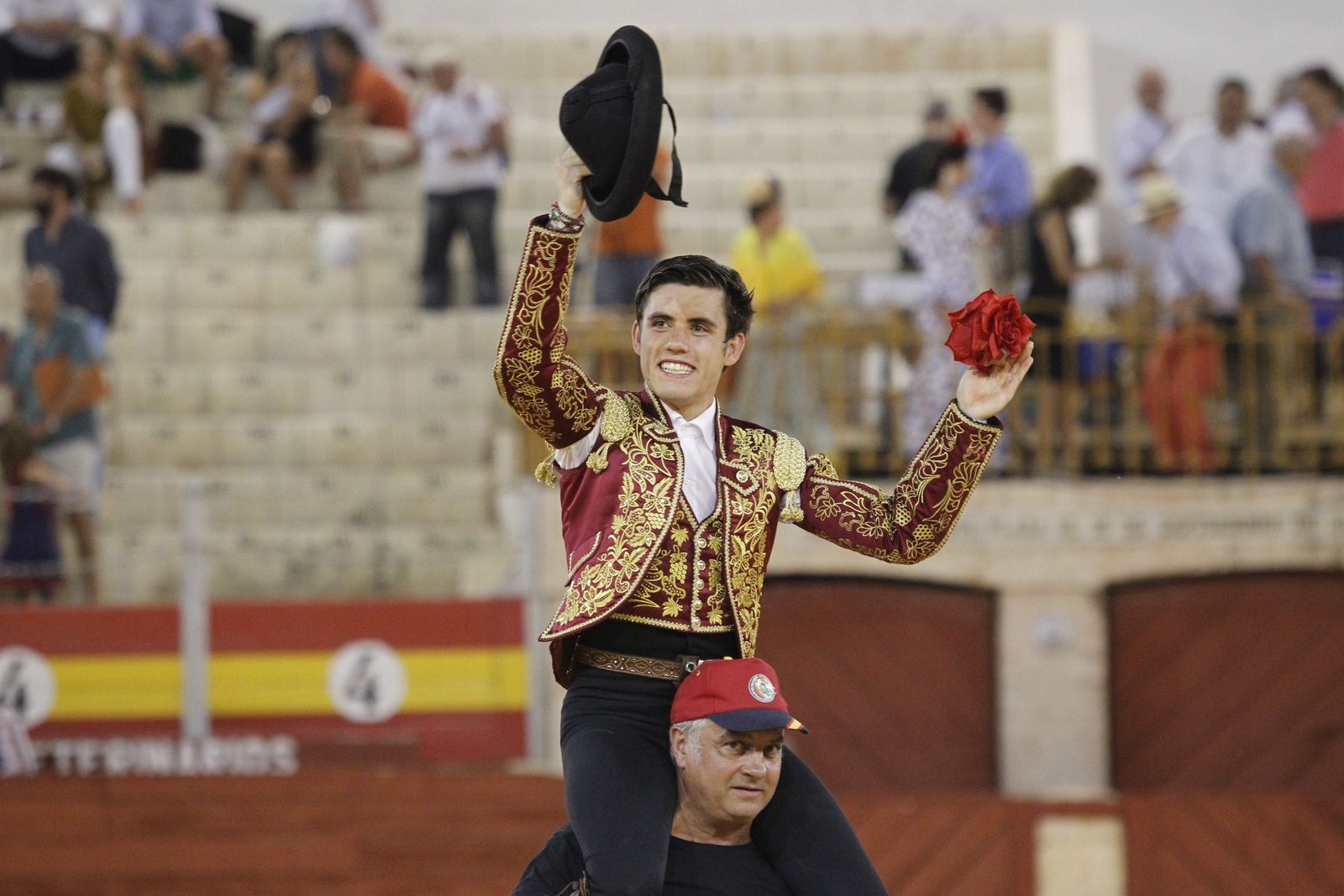 Fotogalería corrida de rejones. Feria de Almería 2019