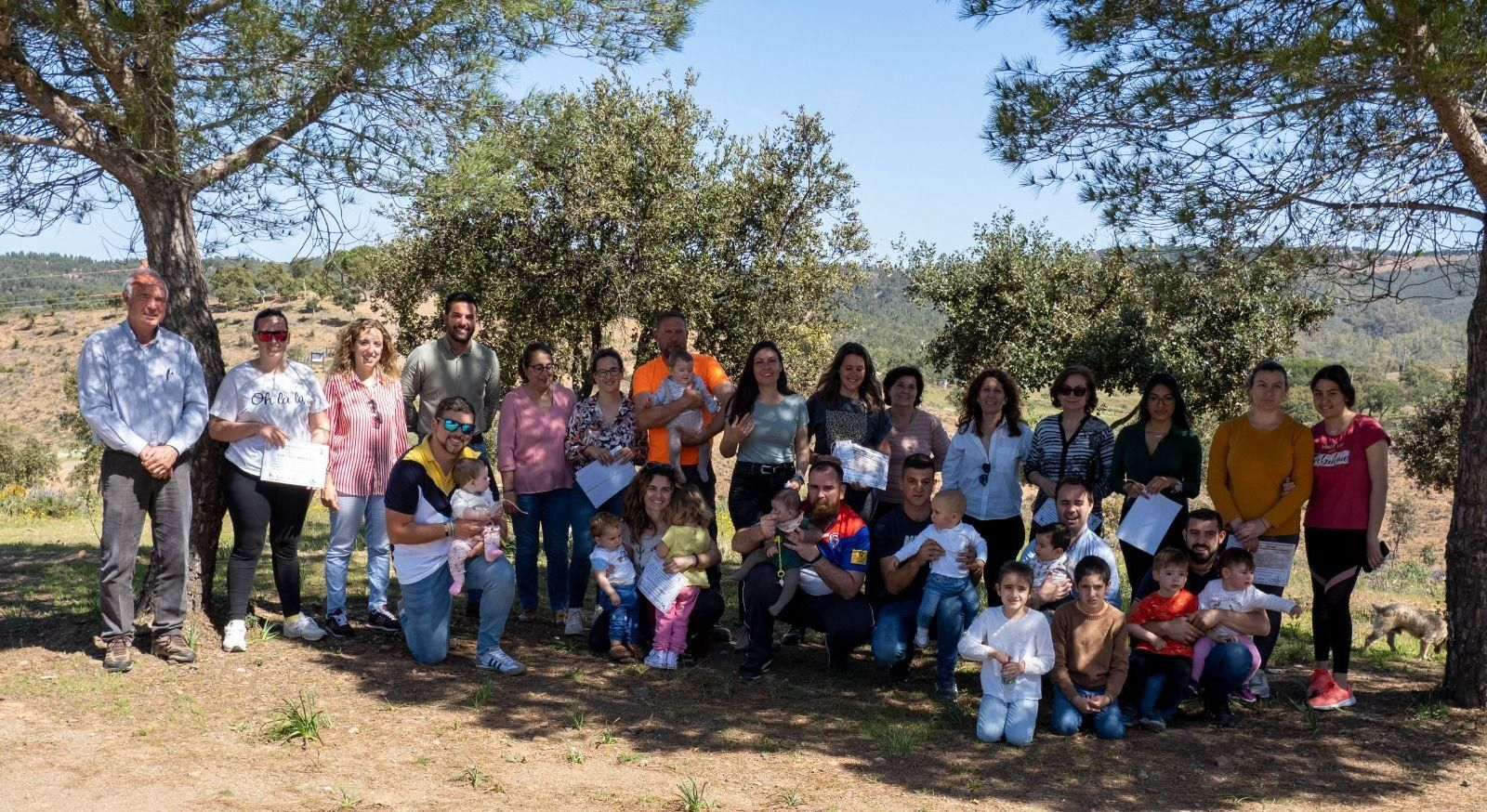 Santa Bárbara entrega cheques-bebé a las familias con hijos nacidos en 2021