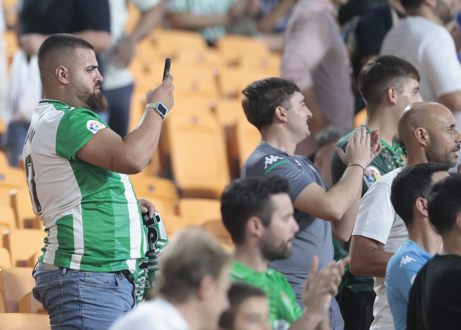 Búscate en las fotos del Betis - Real Sociedad