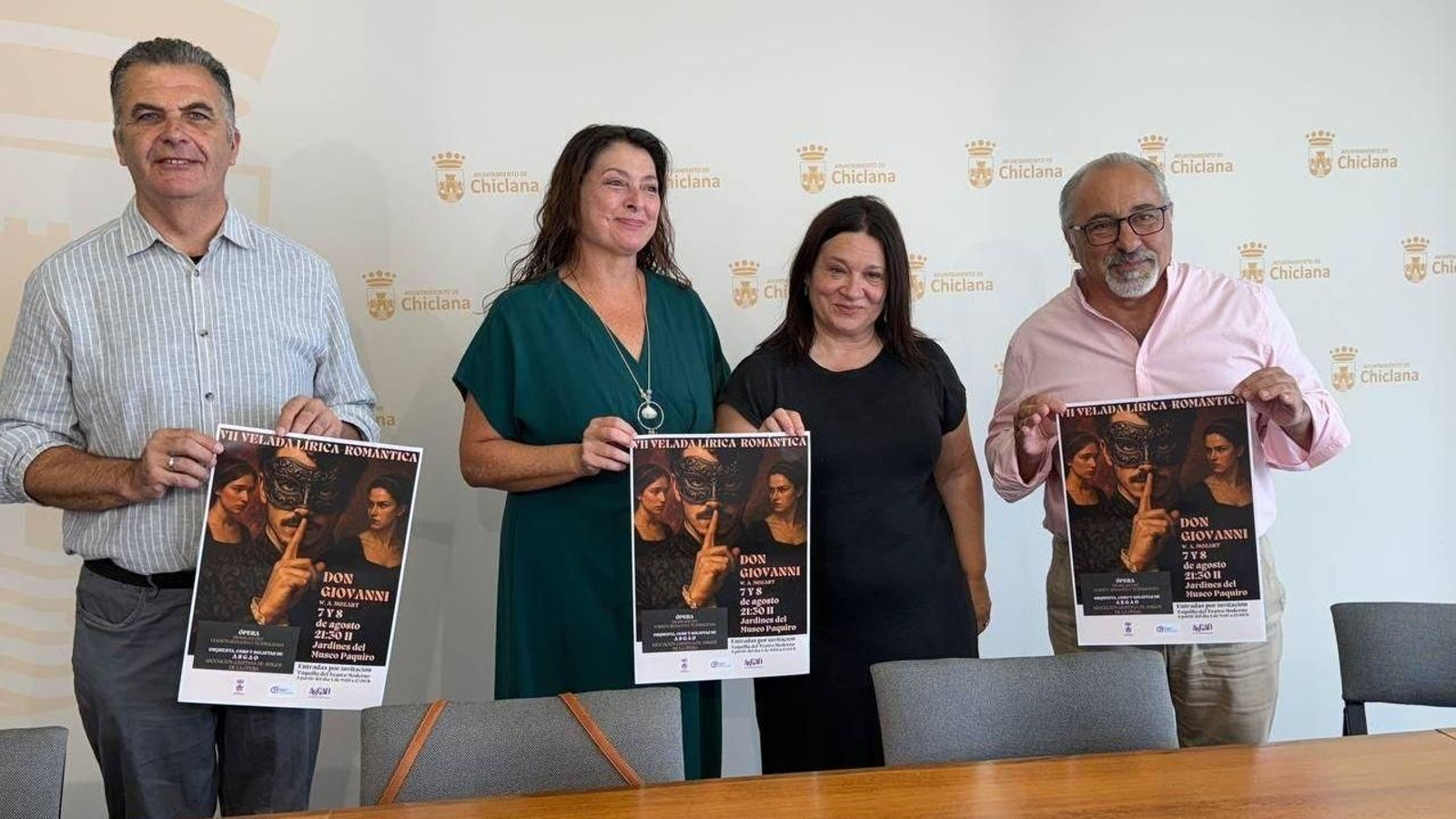 Un momento de esta rueda de prensa.