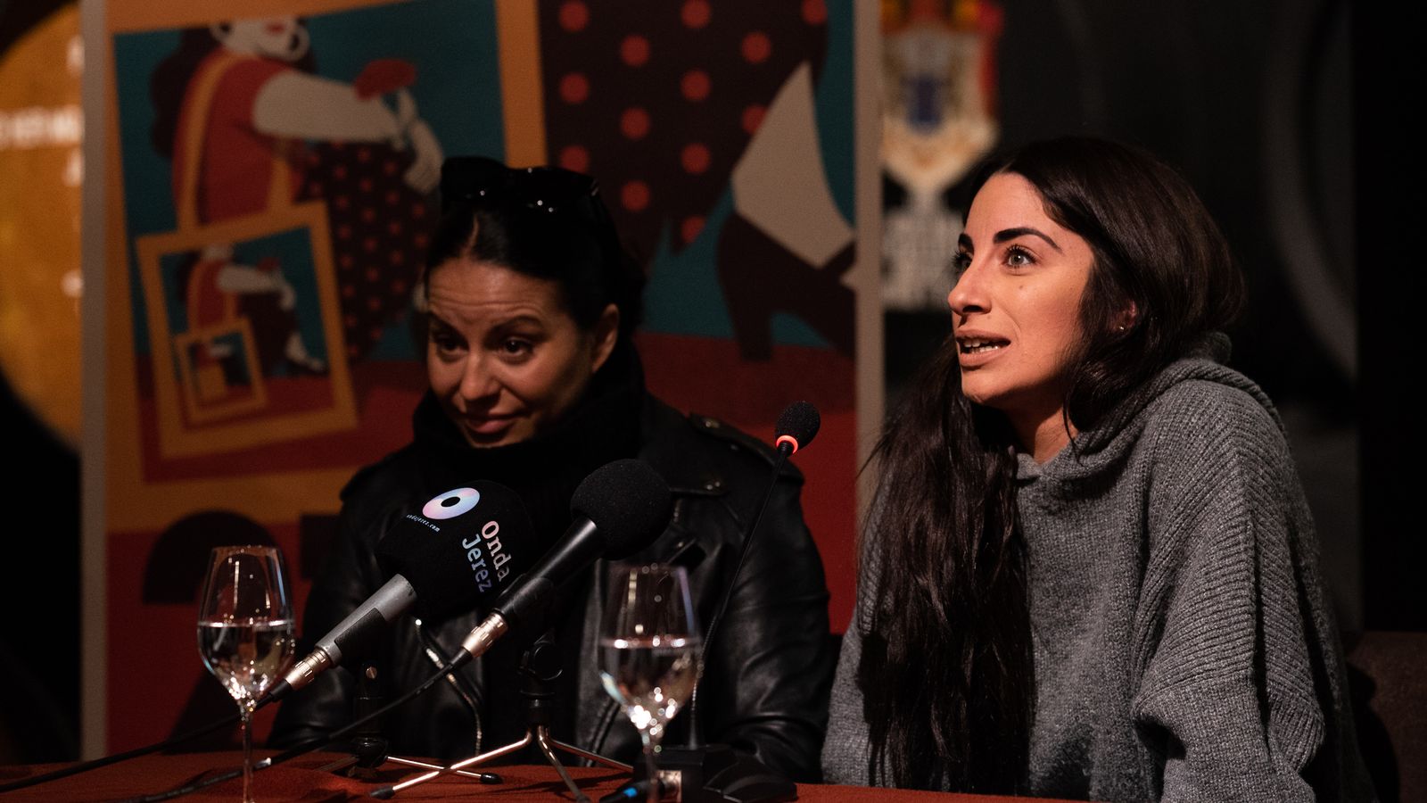 Águeda Saavedra y Mercedes de Córdoba, en la rueda de prensa.