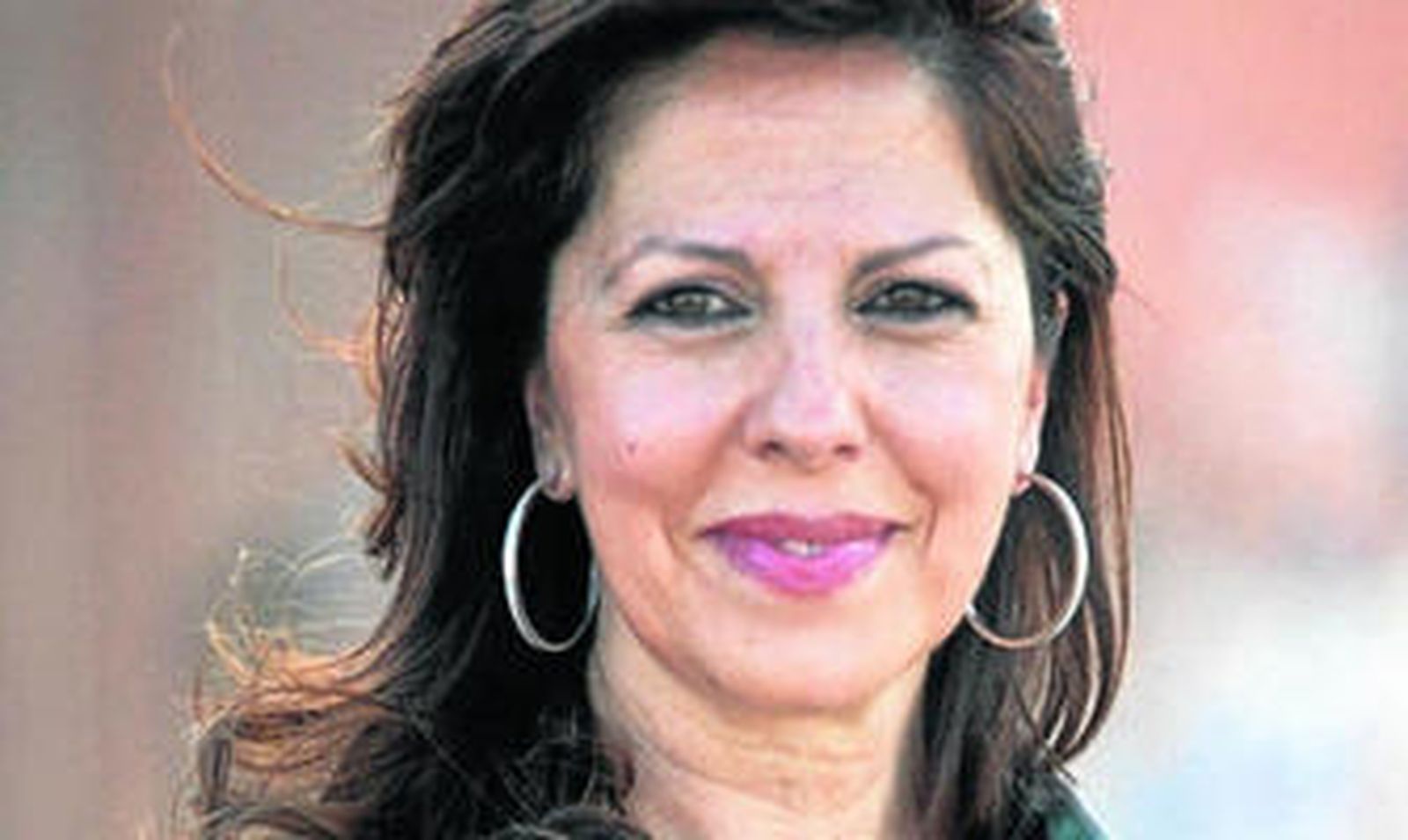 Primer plano de María del Mar Téllez, número 3 del PSOE.