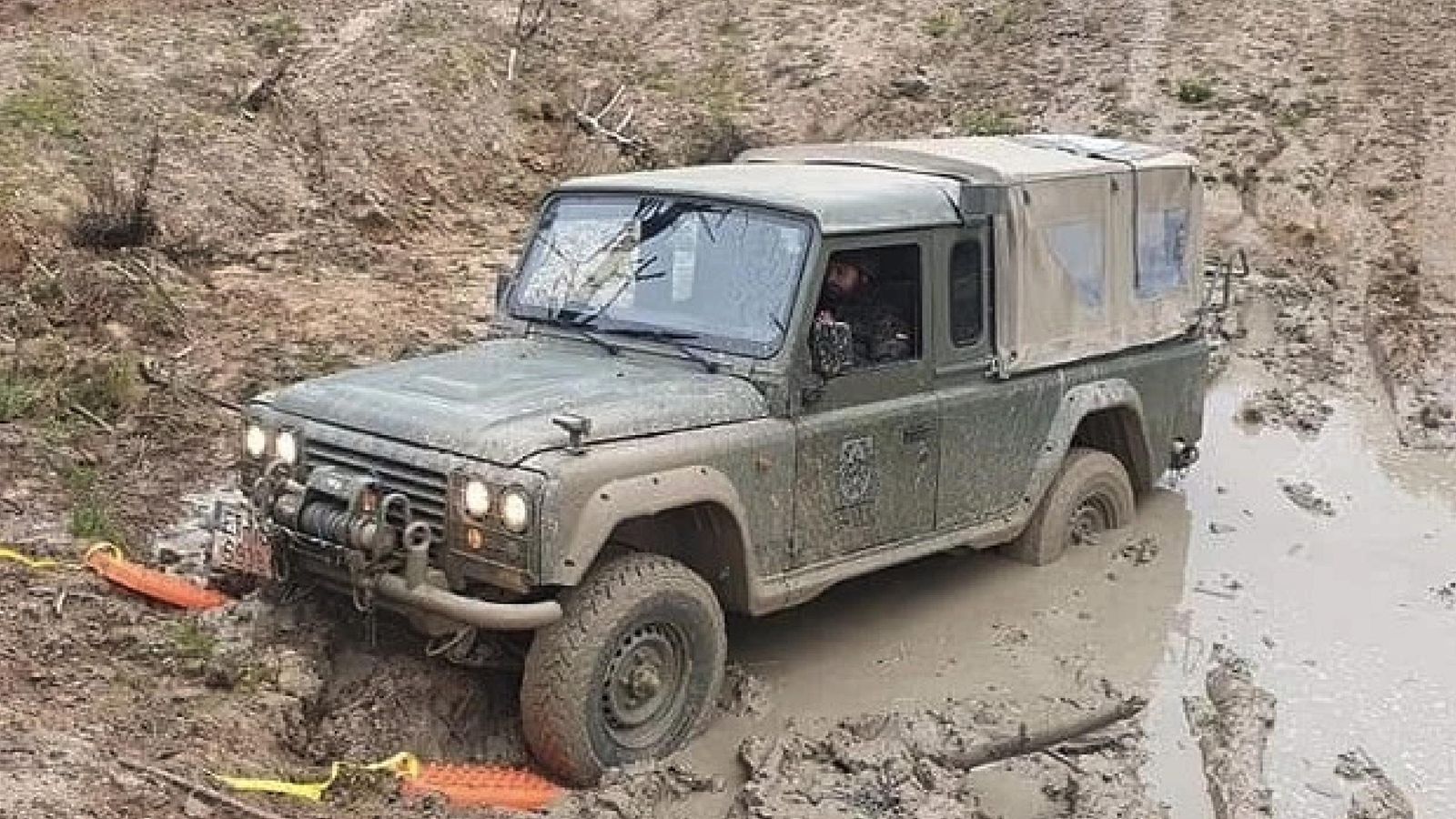 El reemplazo del Santana Aníbal, vehículo ligero en servicio en las FF.AA., estaría tras las intenciones de puesta en marcha de Santana Motors.