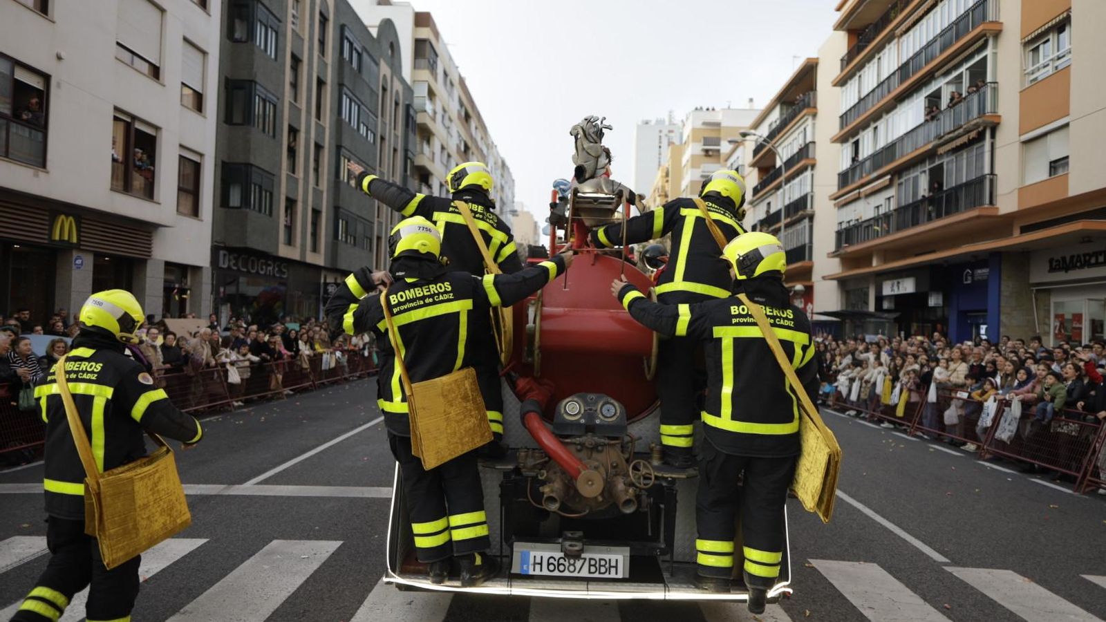 Todas las imágenes de SS.MM. los Reyes Magos en Cádiz: Visitas, cabalgata, horarios y recorrido