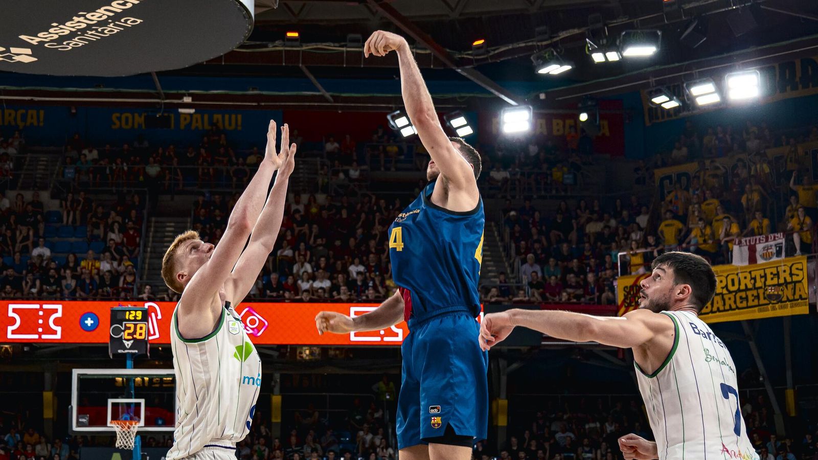Las fotos del Barça-Unicaja, 2º partido del play off de la ACB