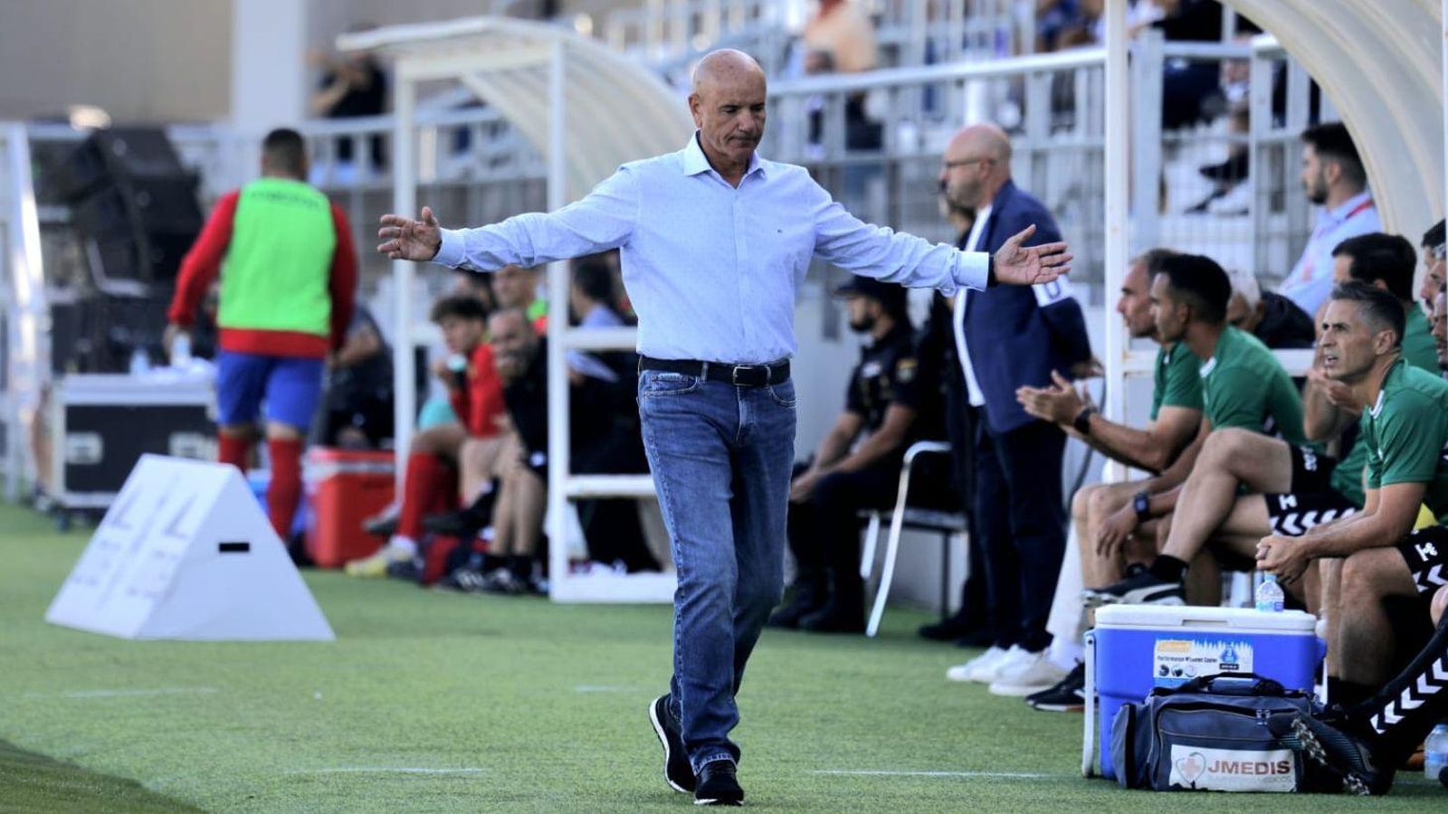 Miguel Rivera, entrenador de la Balona