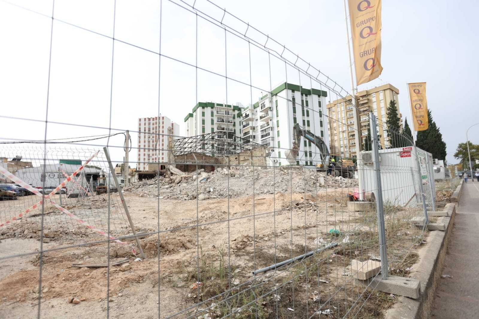 Derribo del cine Delicias.