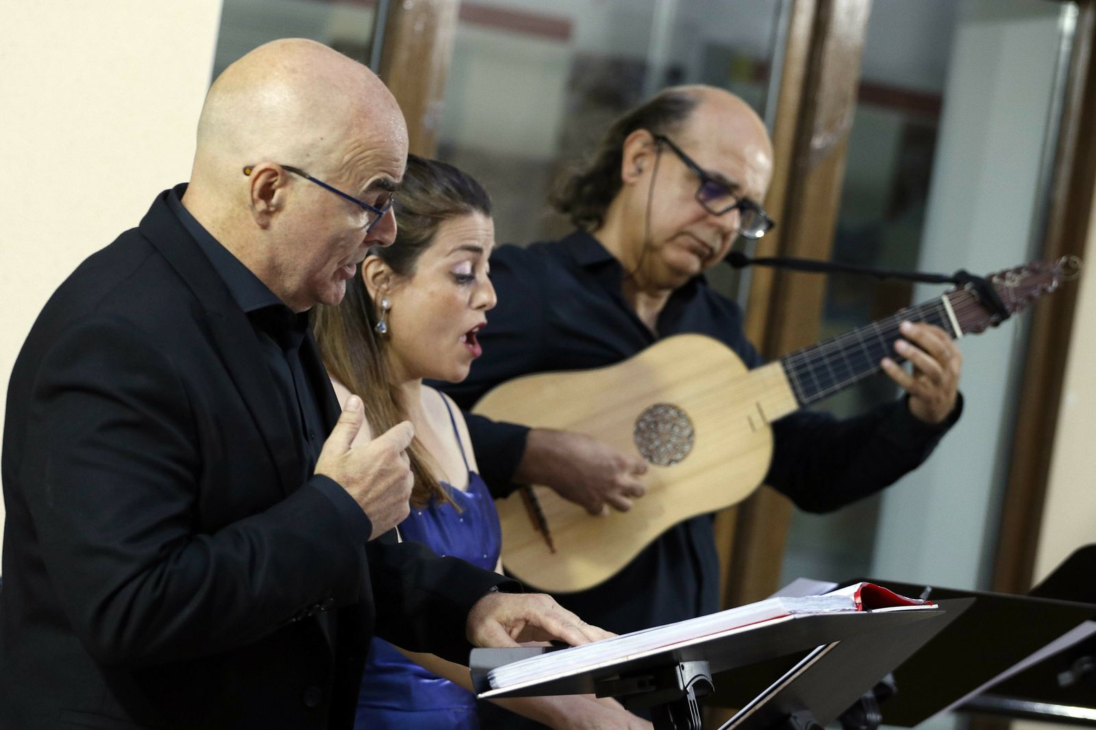 Fotogalería de la actuación de Chiavette sobre la gesta de Magallanes.