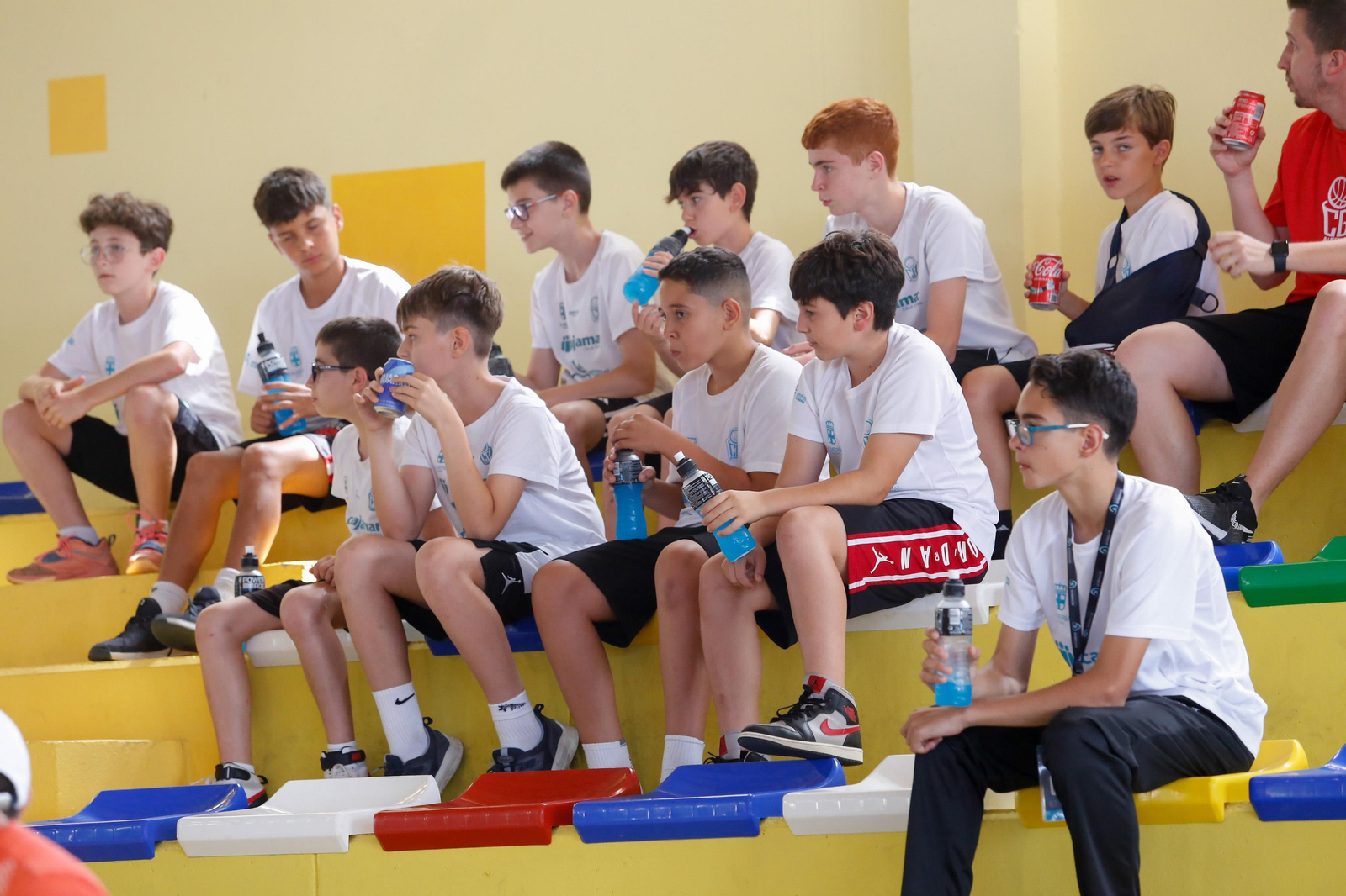 Las fotos de la tercera jornada del Cadeba mini masculino de La Linea