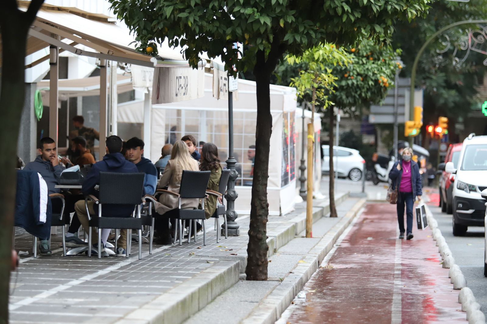 La Policía Local de Huelva controla el cumplimiento de las restricciones anti Covid