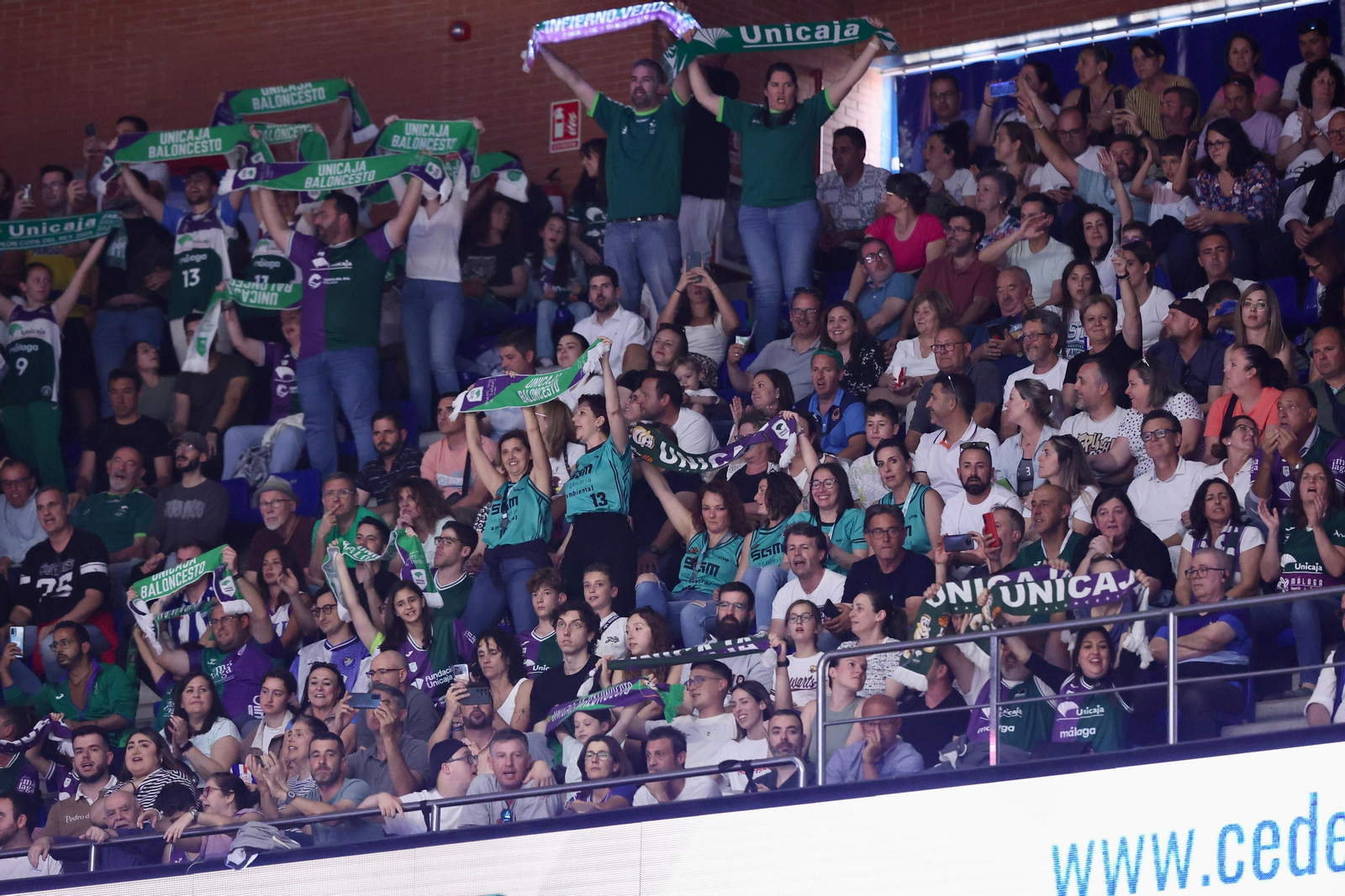 Búscate en las gradas del Carpena en el Unicaja-Baskonia