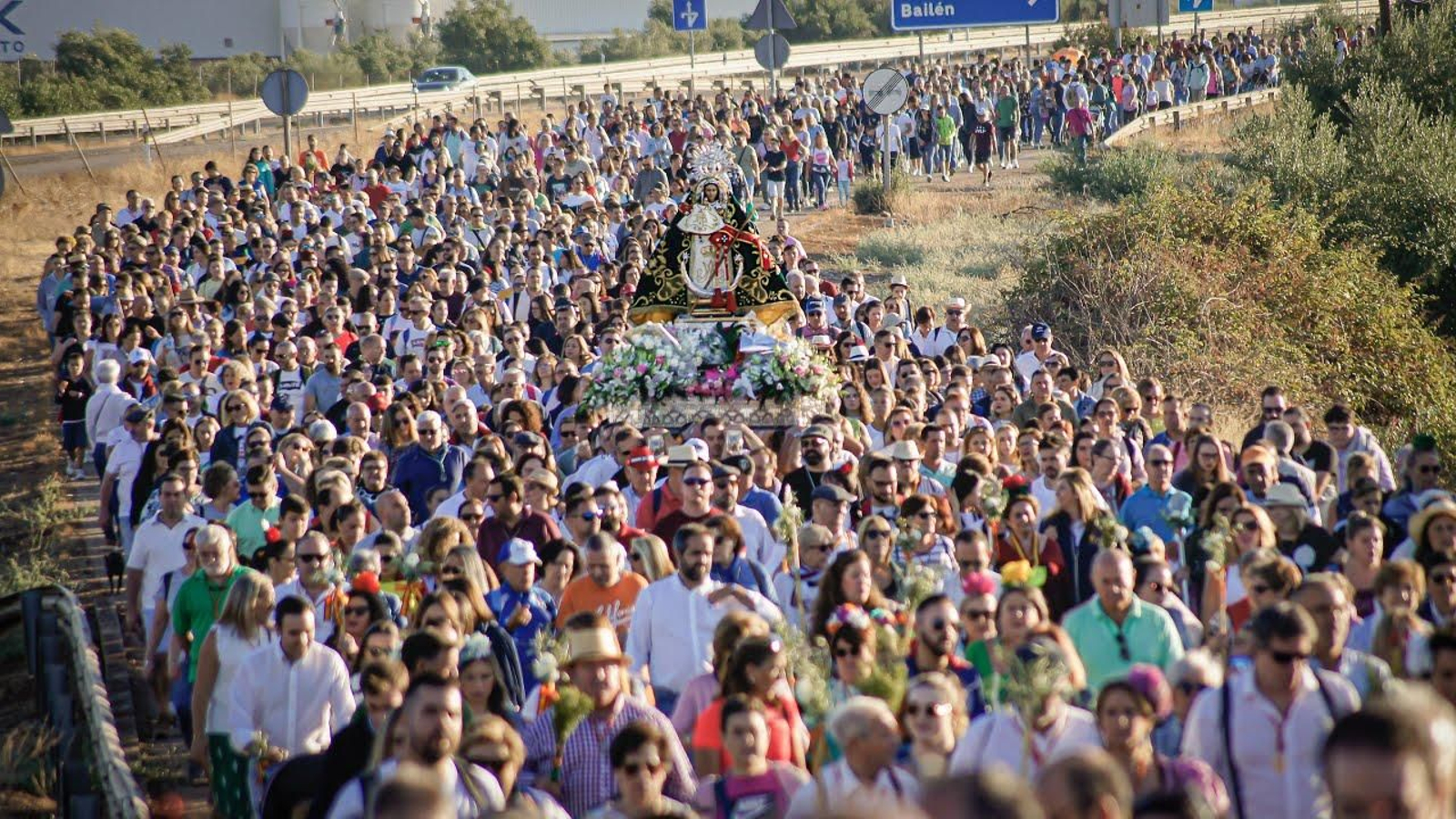 Romería de la Virgen de Zocueca en ediciones pasadas.