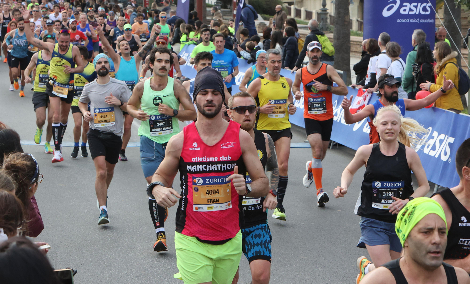 Búscate en la maratón de Sevilla 14
