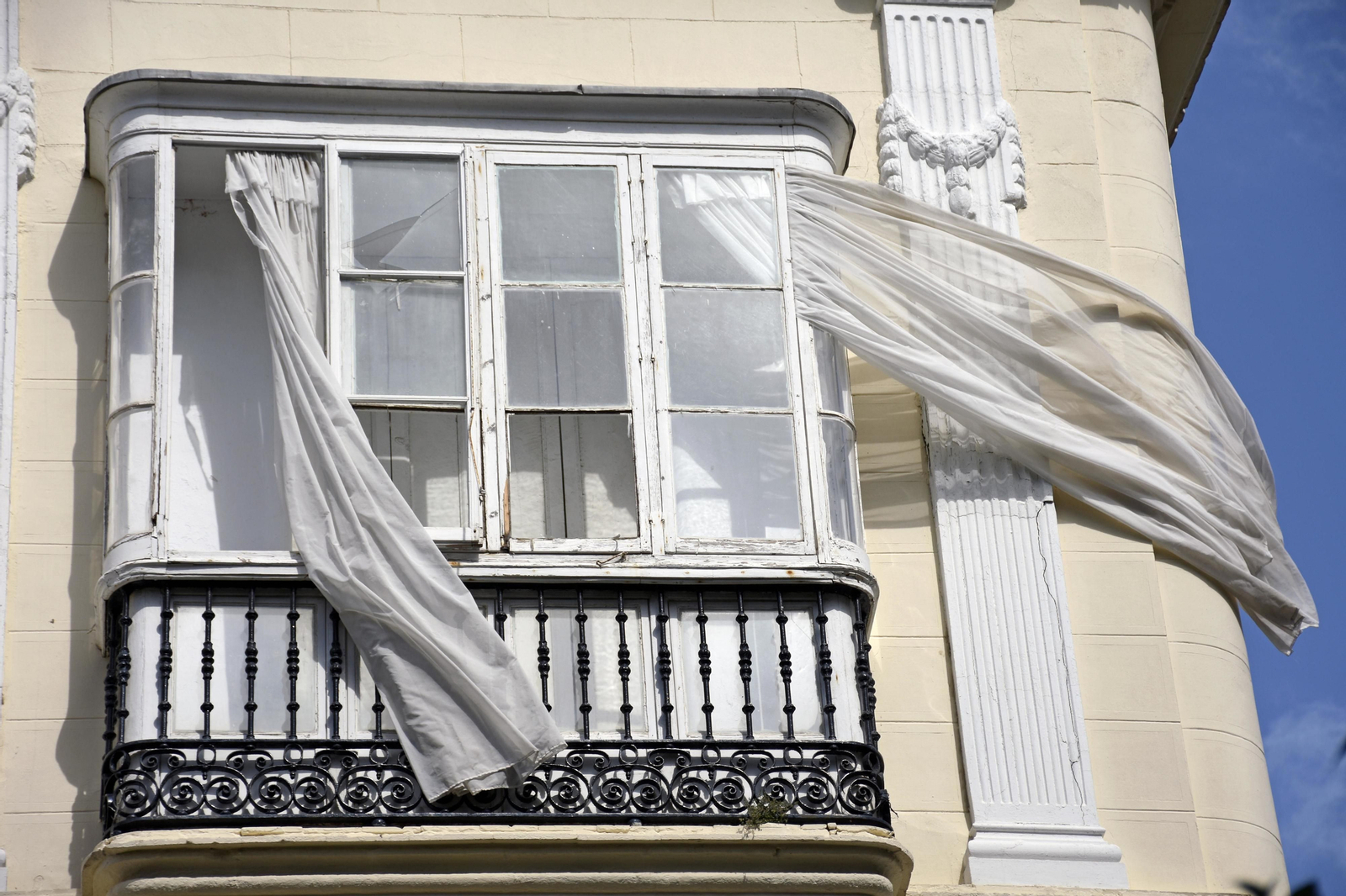 Efectos del temporal de levante en Cádiz