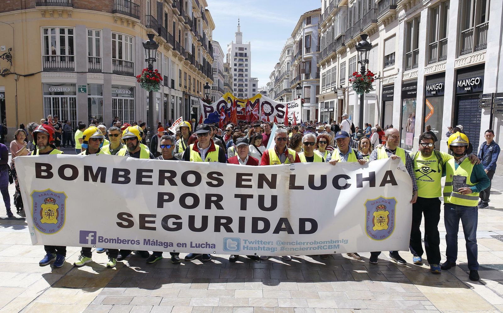 Las mejores fotografías de la manifestación del 1 de mayo en Málaga