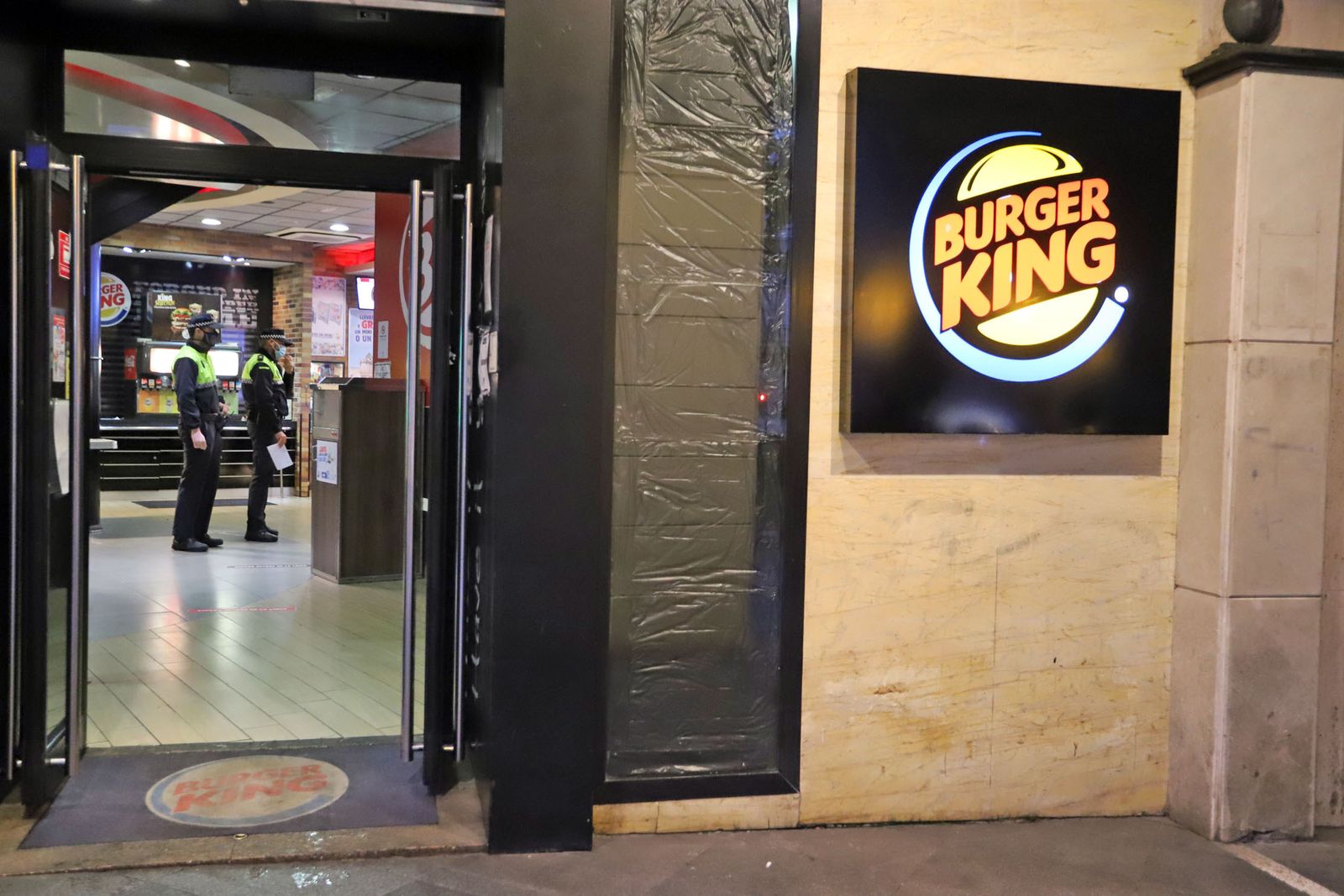 La Policía Local de Huelva controla el cumplimiento de las restricciones anti Covid