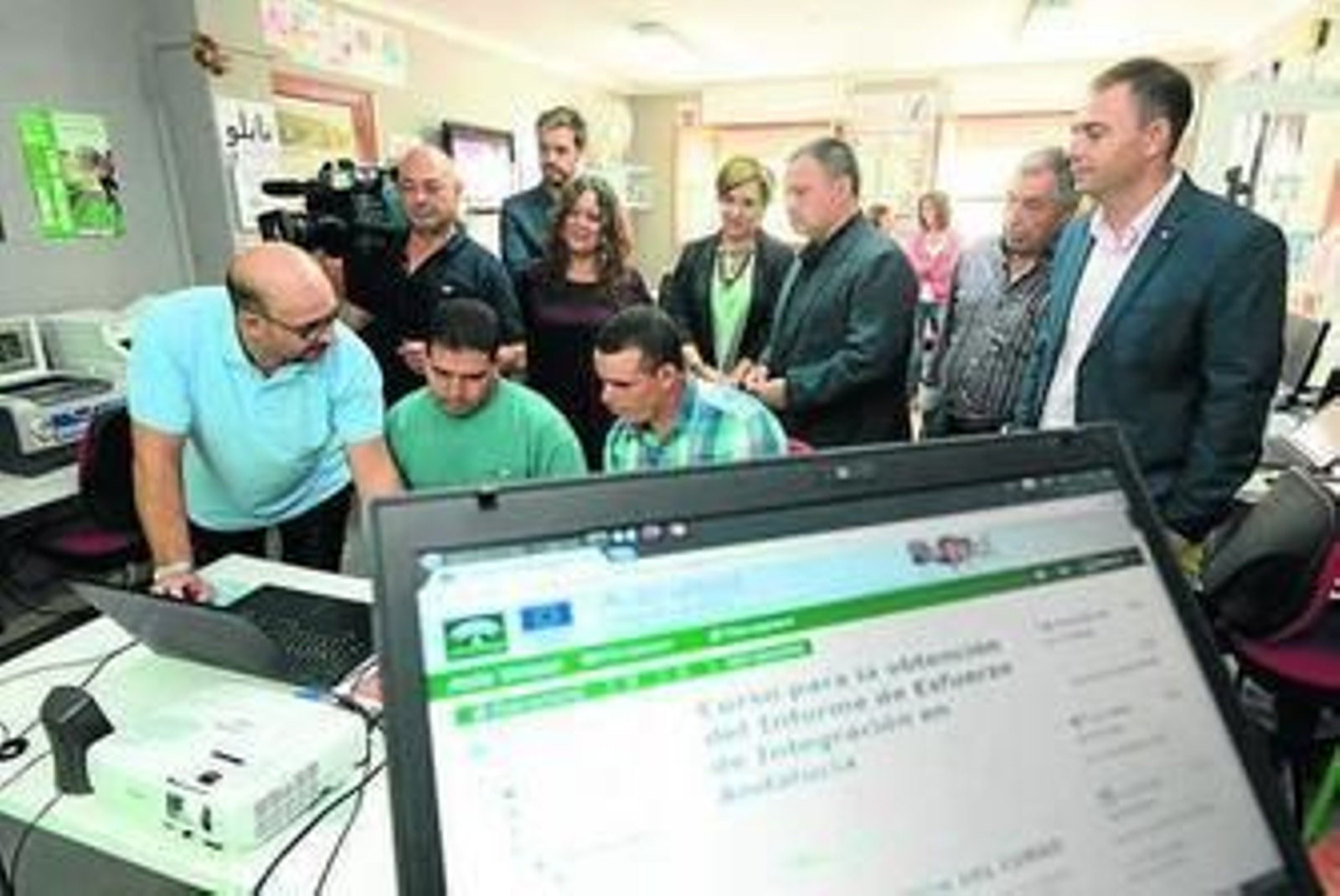 El acto de presentación en el municipio de Zafarraya. El acto de presentación en el municipio de Zafarraya.
