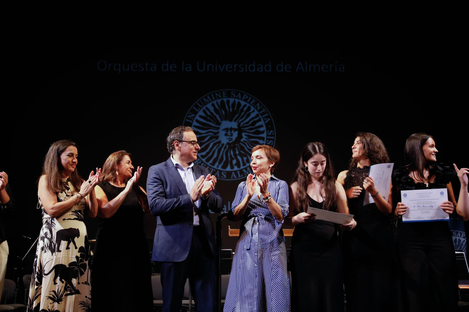 El concierto de la Orquesta de la UAL en el Auditorio Maestro Padilla, en imágenes