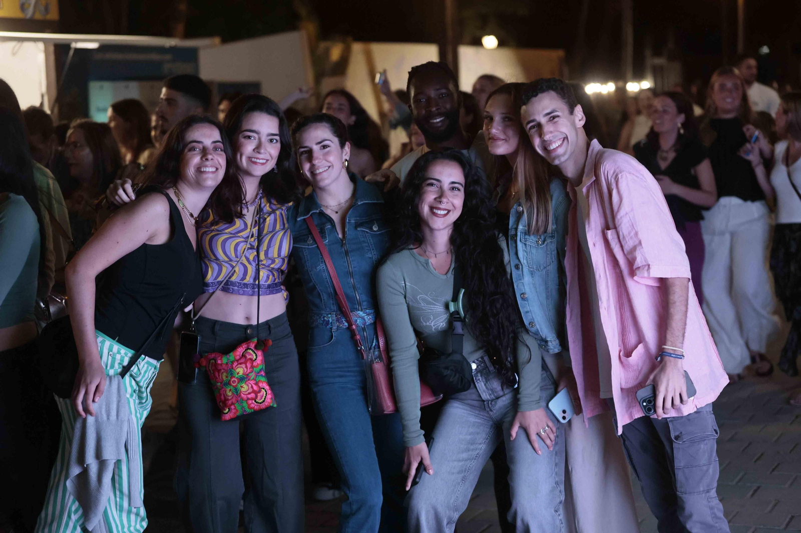 Búscate en el concierto de Melendi