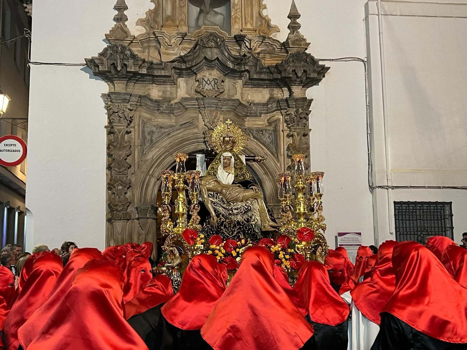 Viernes Santo en Priego de Córdoba: Noche de Angustias Viernes Santo en Priego de Córdoba: Noche de Angustias