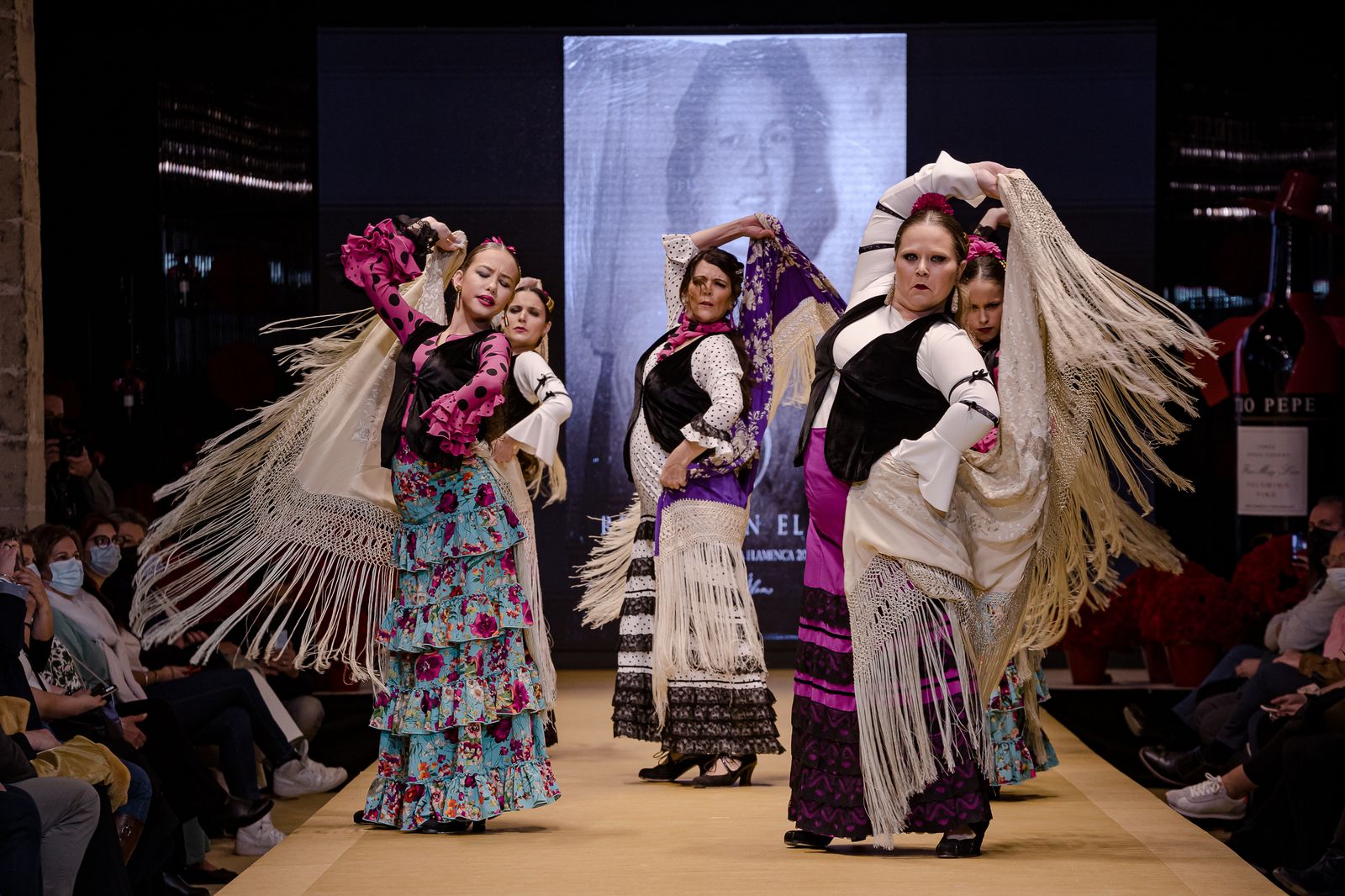 Desfile 'Mujeres con Solera'