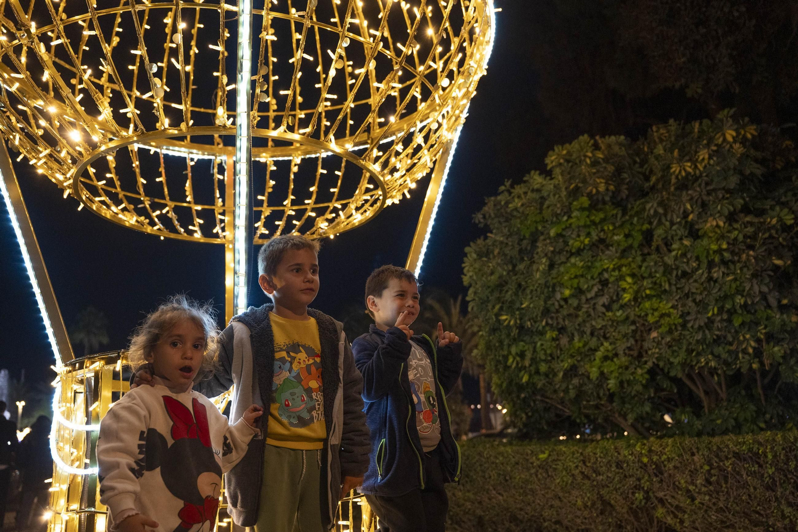 Las mejores imágenes del encendido navideño en Almería