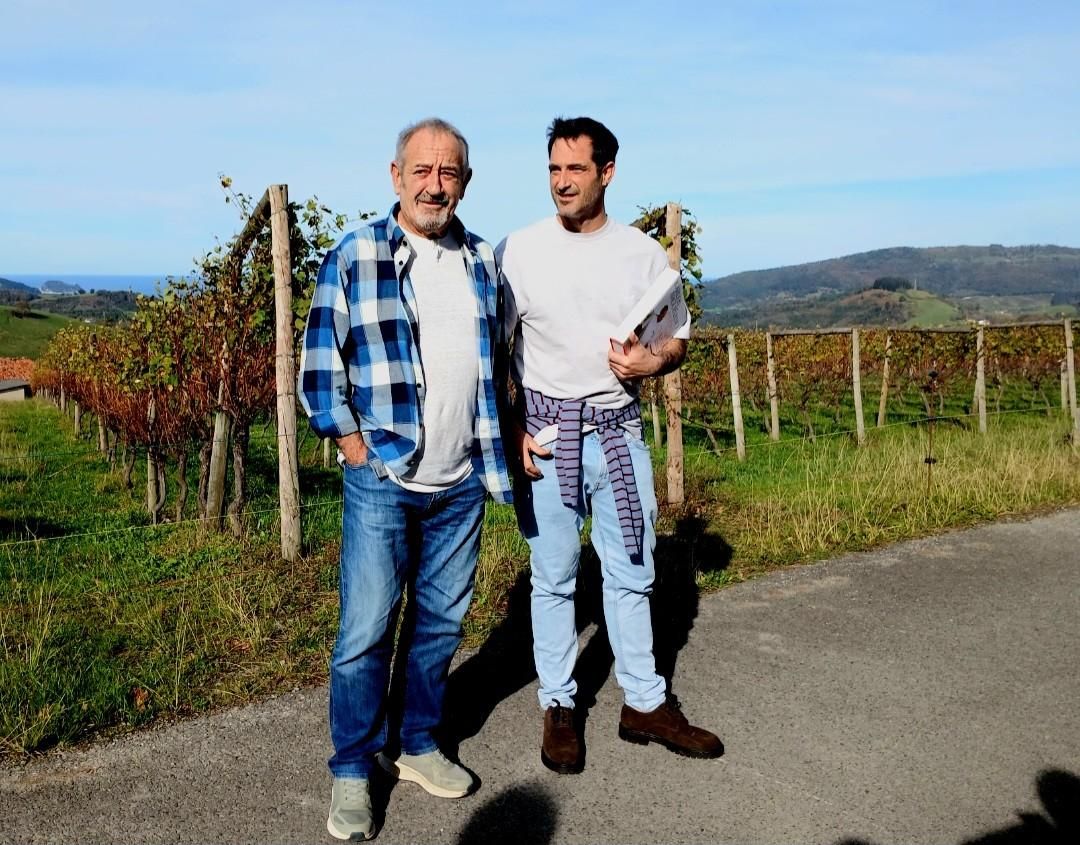 Karlos Arguiñano se fija en Juan del Val y relata qué historia personal presentaría al Premio Planeta