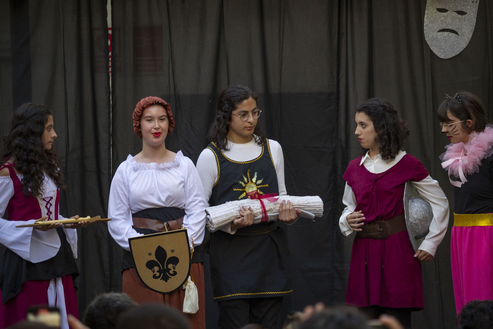 Fotos de el Teatro de Barrio Vivo, obra de "El Dragón"