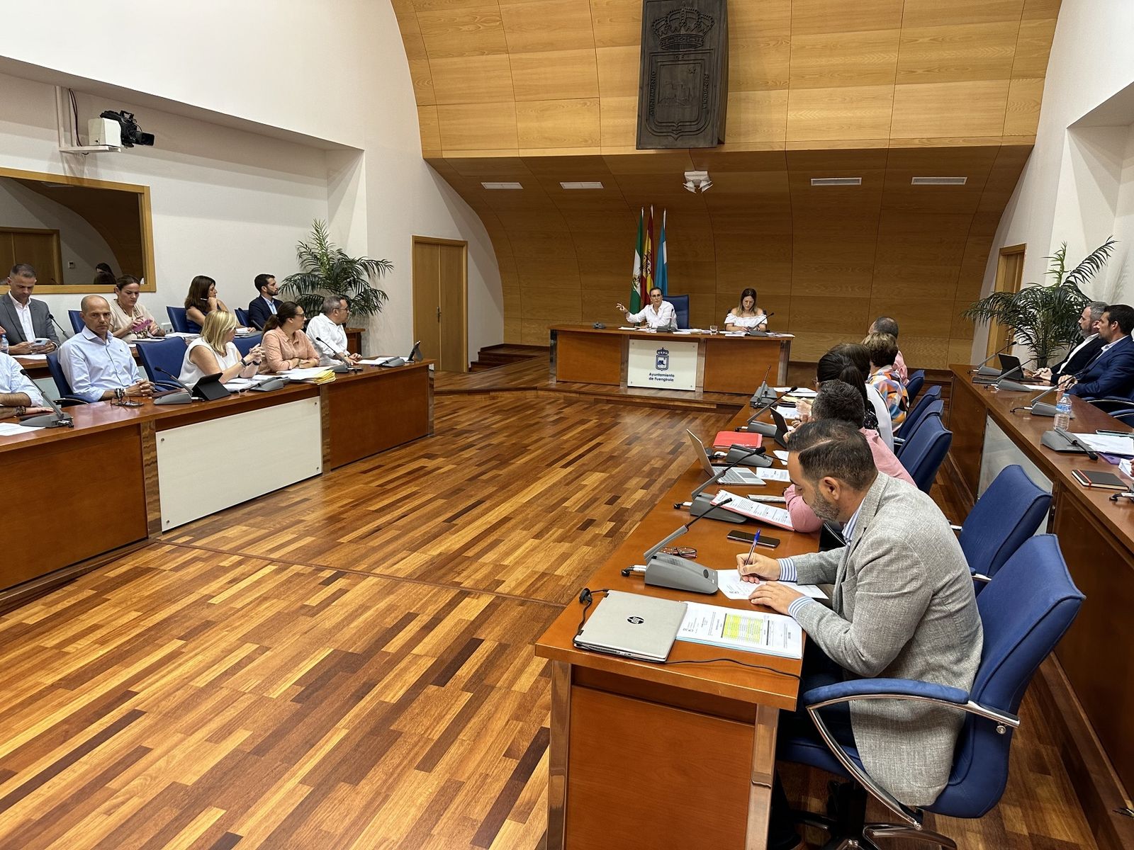 La alcaldesa, Ana Mula, ha presidido el Pleno de la Corporación municipal.