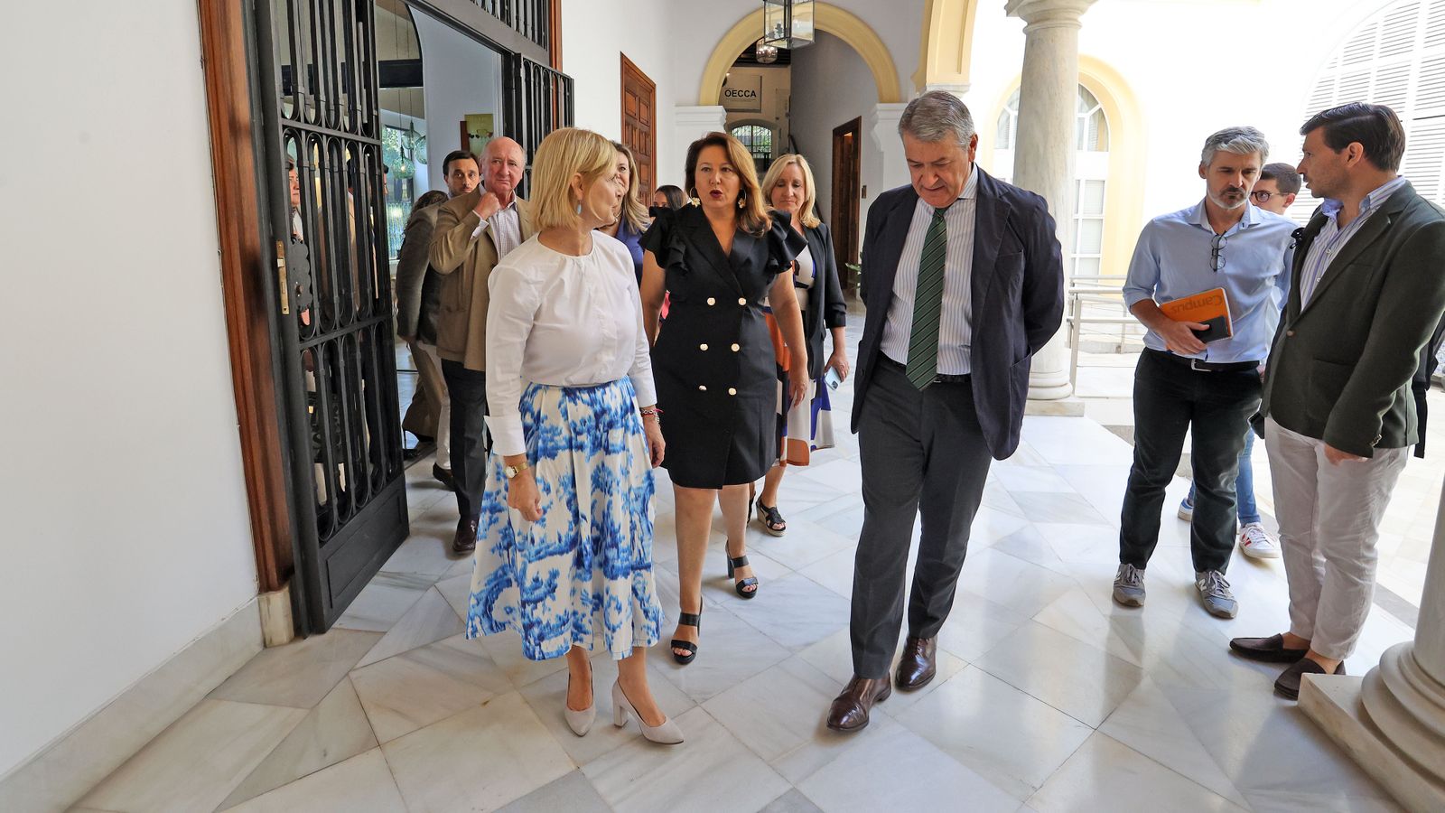 Firma entre La Junta y el sector del vino del plan de futuro para el viñedo en el Consejo Regulador de Jerez