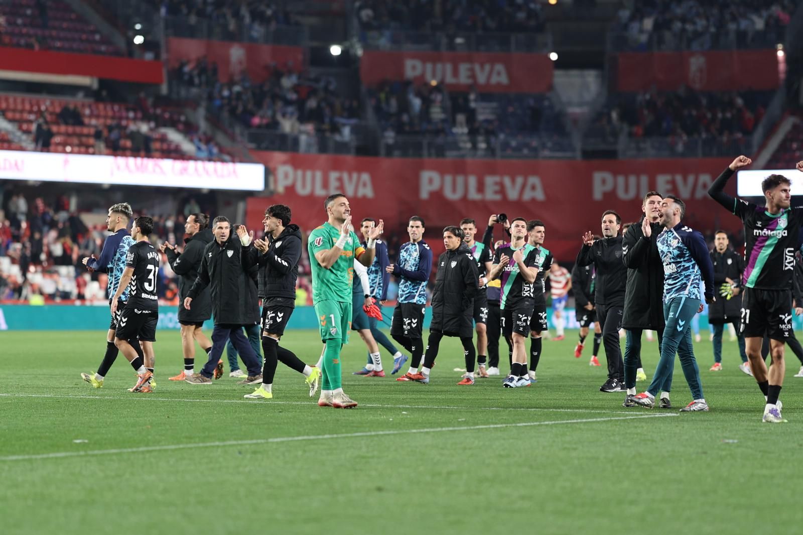 El Granada-Málaga CF, en fotos